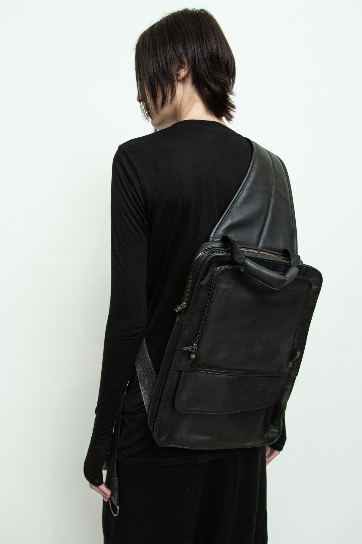 files/A-181-SlingPack-Black-01.jpg