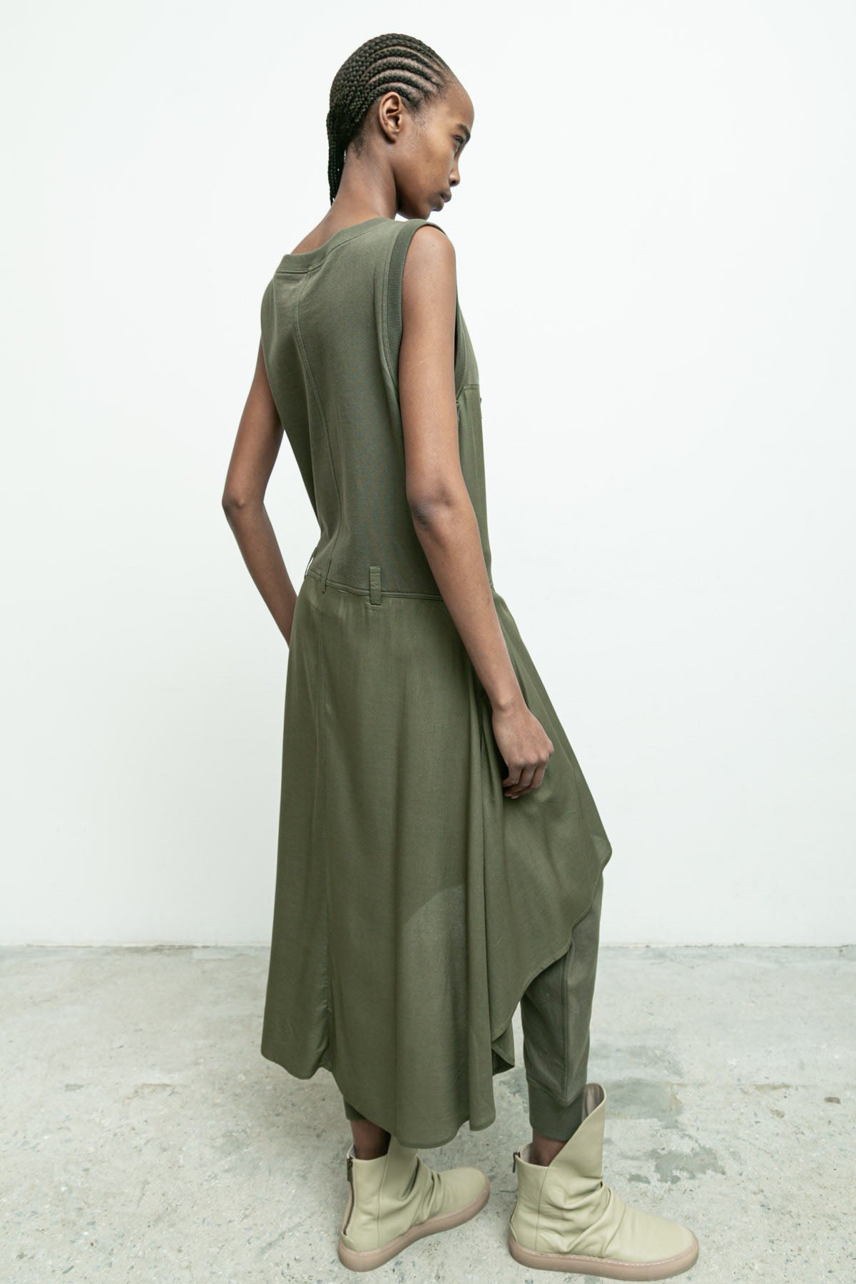 files/J-017-SebJumpsuit-Moss-02.jpg