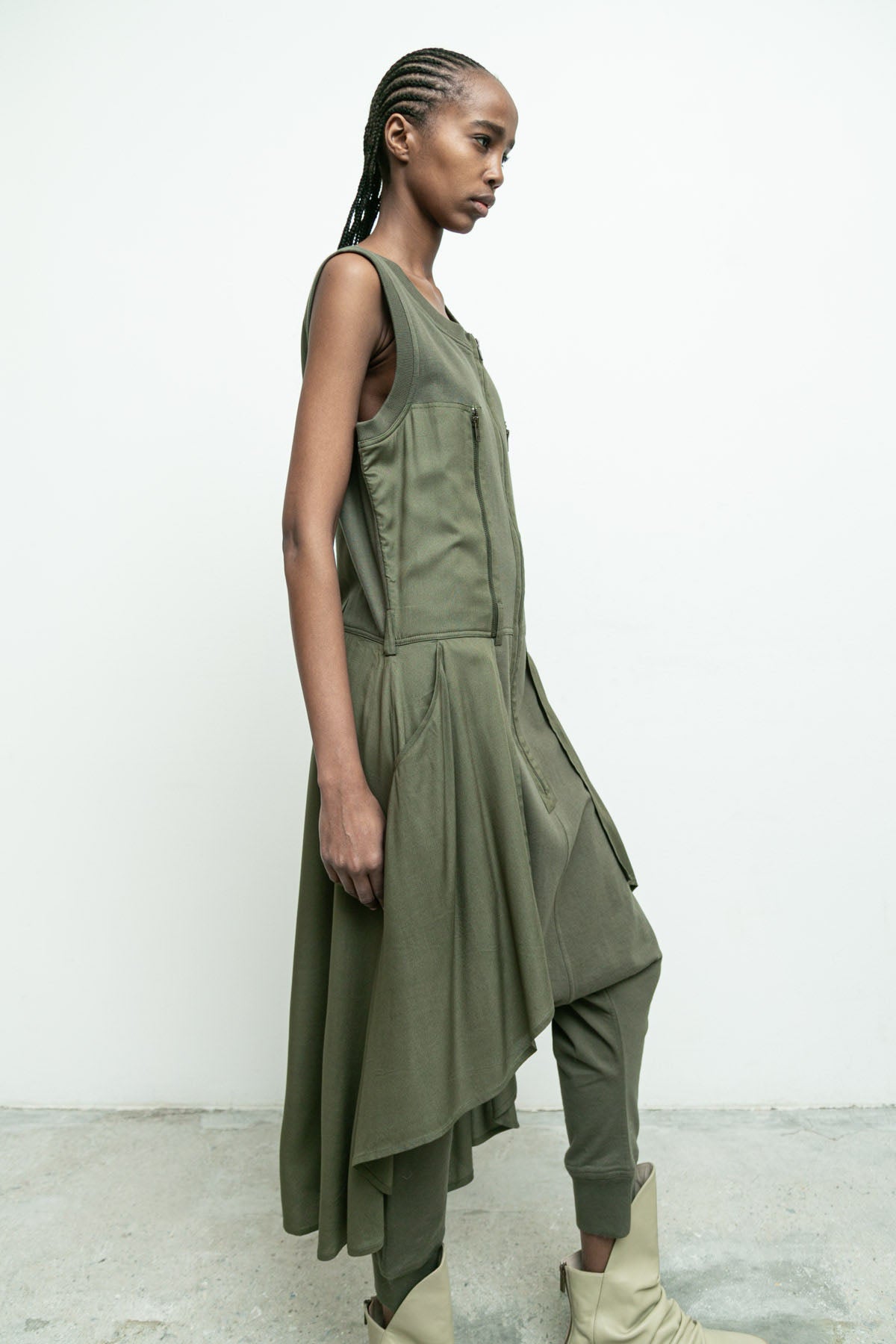 files/J-017-SebJumpsuit-Moss-06.jpg