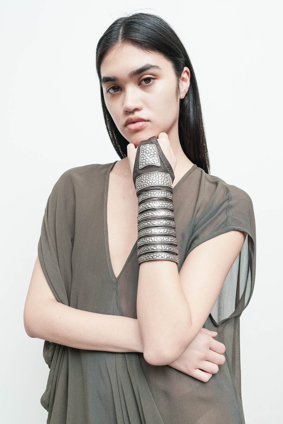 files/NicholasK-8BandCuff-Brown-01_e765b200-d757-4260-96ea-83f46325cb06.jpg
