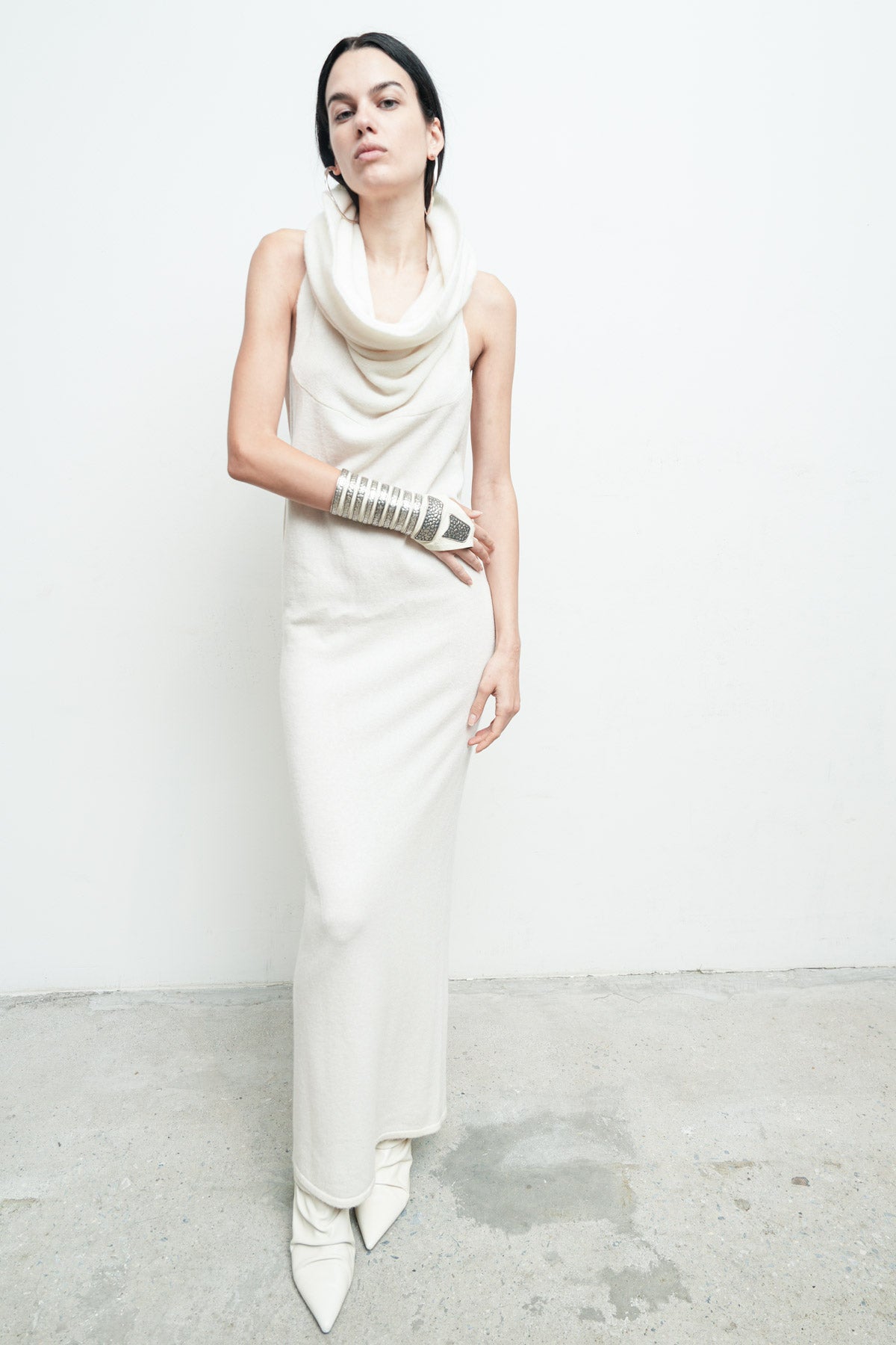 files/NicholasK-8BandCuff-OffWhite-03.jpg