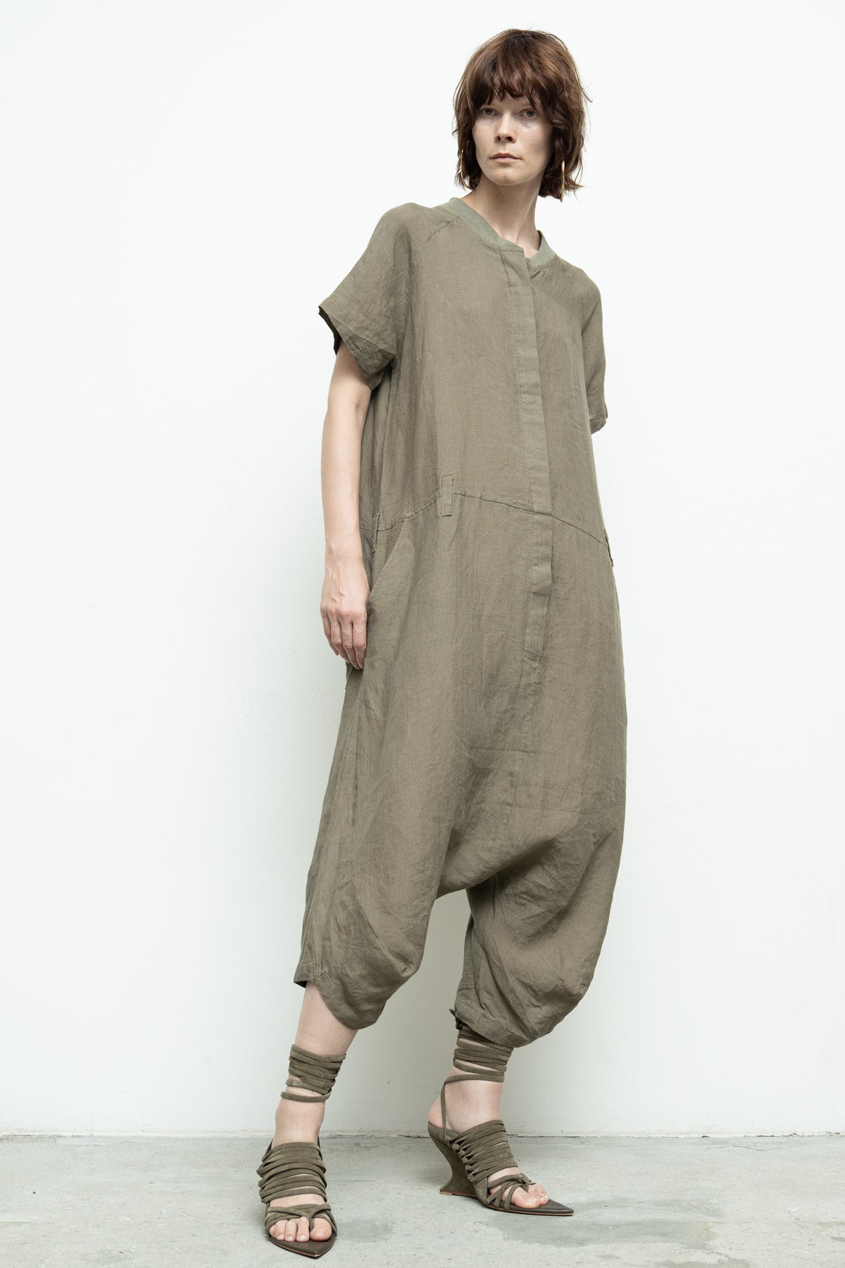 files/NicholasK-J-015-CasperJumpsuit-Dune-01.jpg
