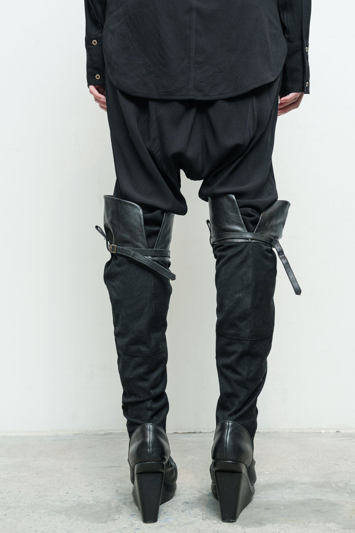 files/NicholasK-JeddaBoot-Black-07.jpg