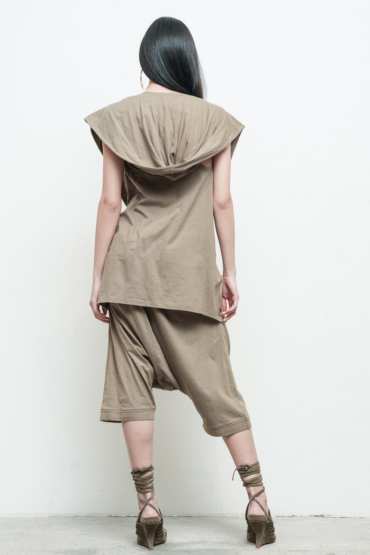 files/NicholasK-K-230-TheaTank-Dune-05.jpg