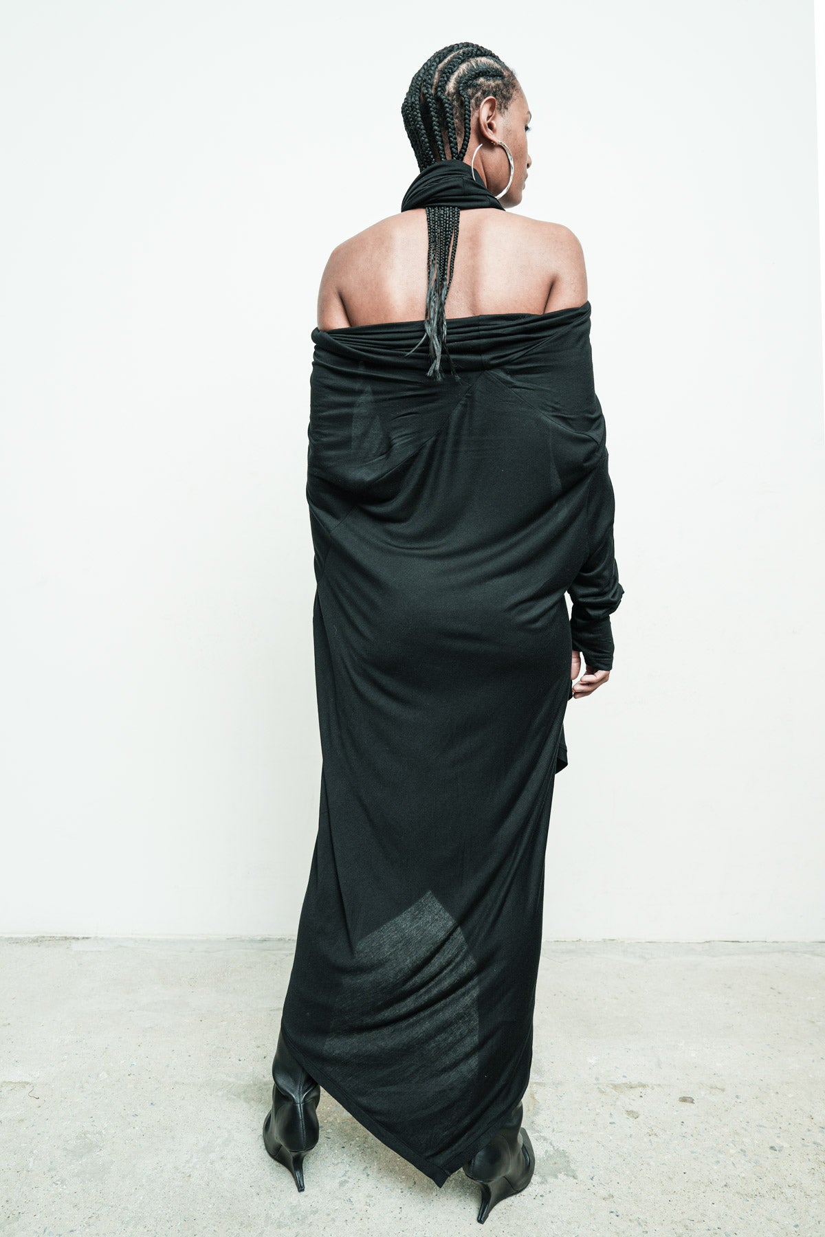 files/NicholasK-K-412-SeriusTDress-Black-03.jpg
