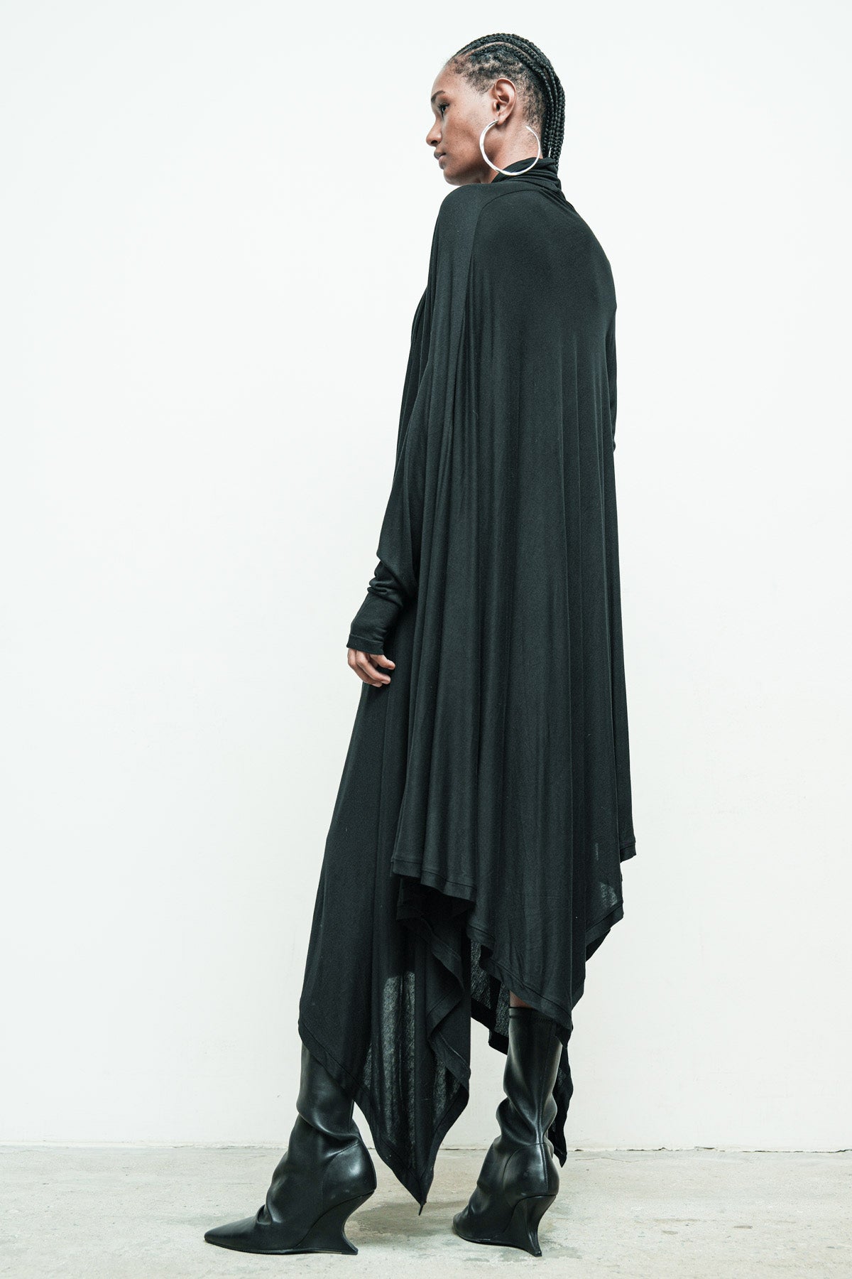 files/NicholasK-K-412-SeriusTDress-Black-09.jpg