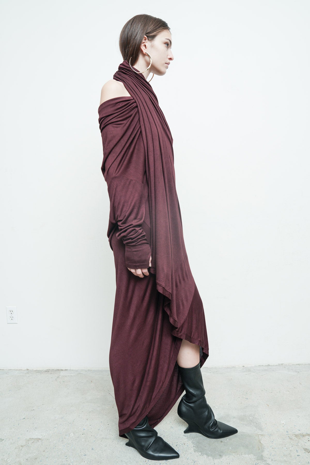 files/NicholasK-K-412-SeriusTDress-Burgundy-04.jpg