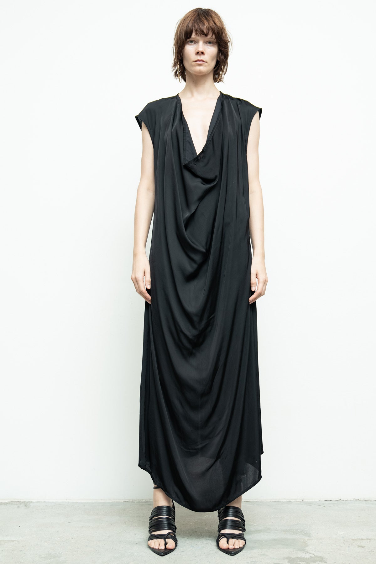 files/NicholasK-NicholasK-SD-641-TemDress-Black-04.jpg