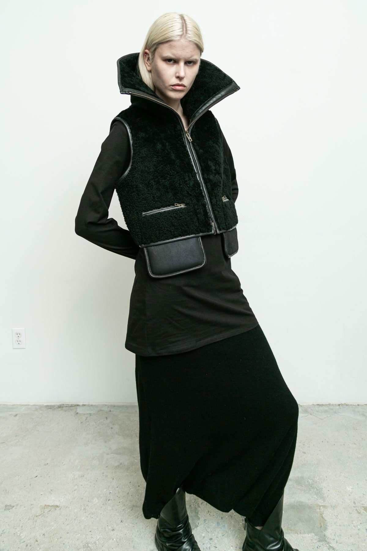 files/NicholasK-O-401-HimalayaCrop-Black-01.jpg