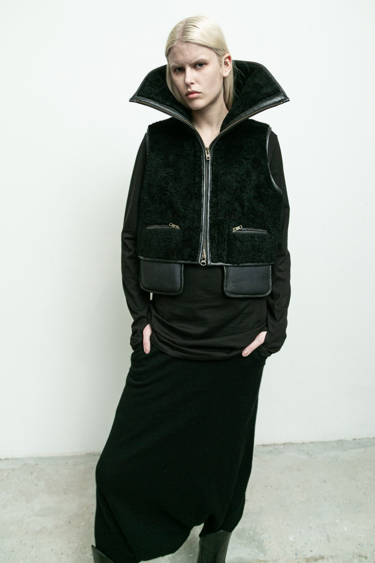 files/NicholasK-O-401-HimalayaCrop-Black-09.jpg