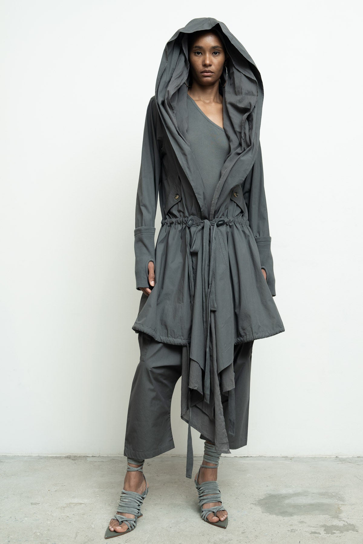 files/NicholasK-O-460-ElijahJacket-Slate-06.jpg