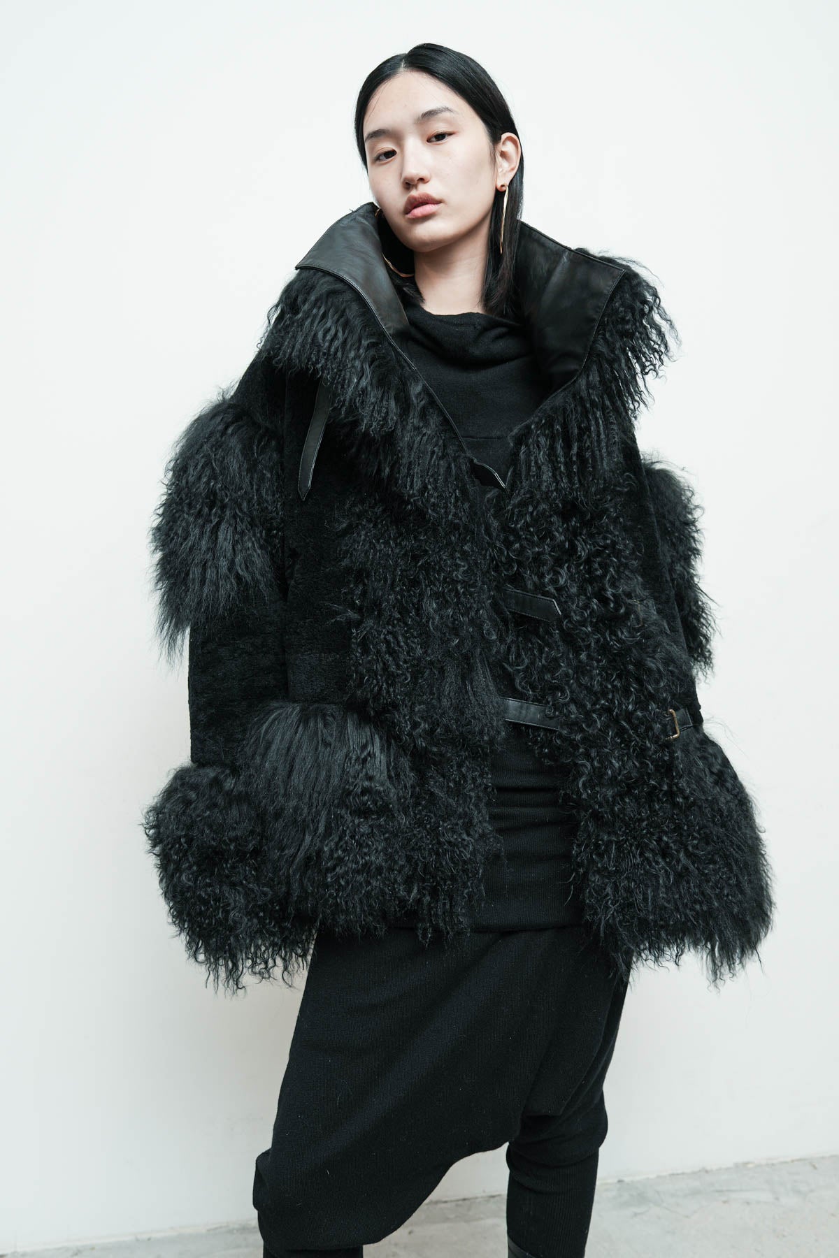 files/NicholasK-O-464-TaosJacket-Black-06.jpg