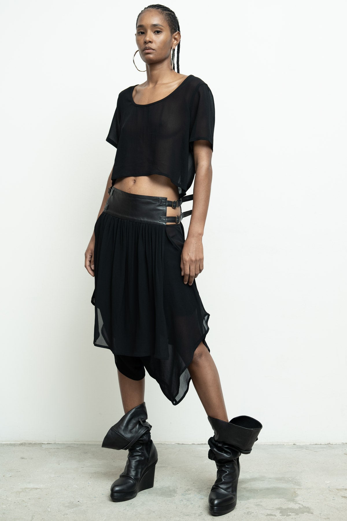 files/NicholasK-P-341-DuneShort-Black-06.jpg