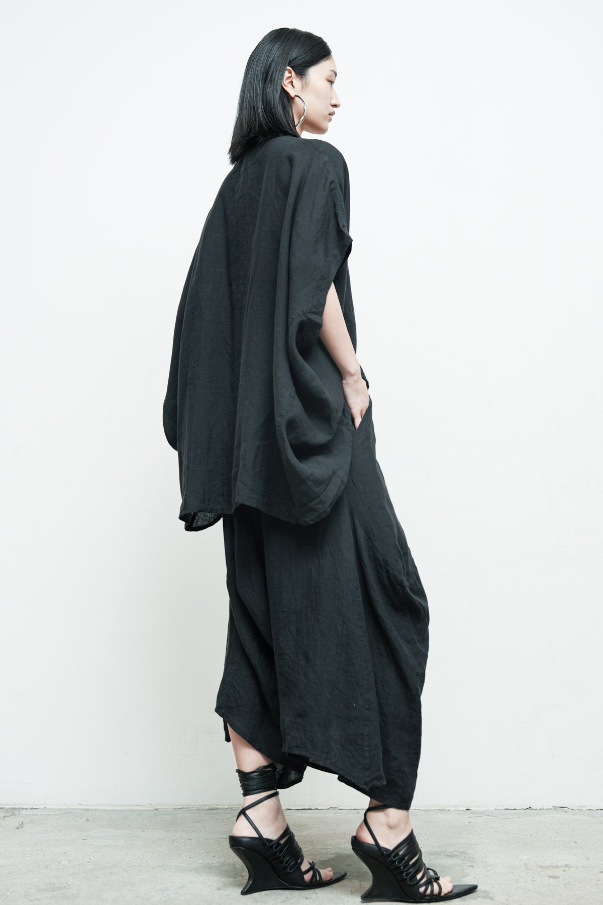 files/NicholasK-S-348-BoraShirt-Black-03.jpg