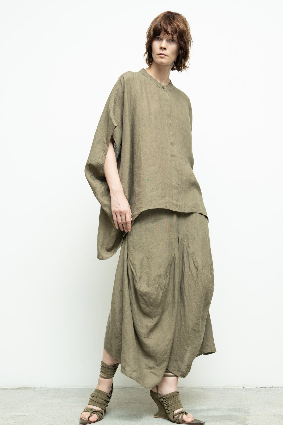 files/NicholasK-S-348-BoraShirt-Dune-07.jpg
