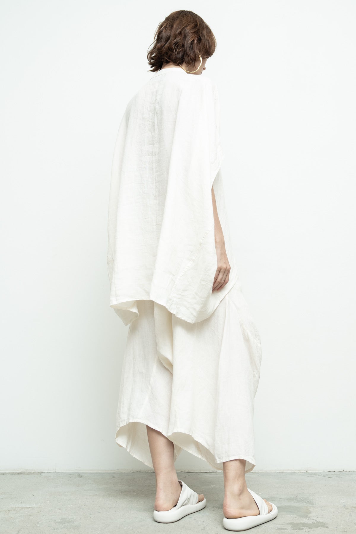files/NicholasK-S-348-BoraShirt-OffWhite-03.jpg