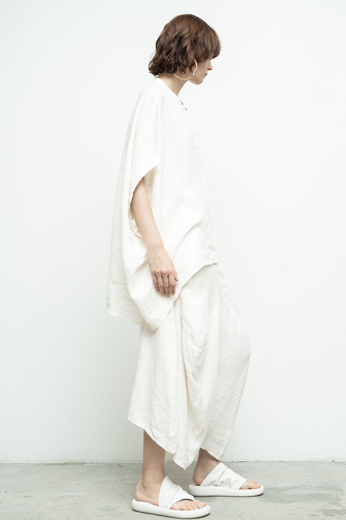 files/NicholasK-S-348-BoraShirt-OffWhite-04.jpg