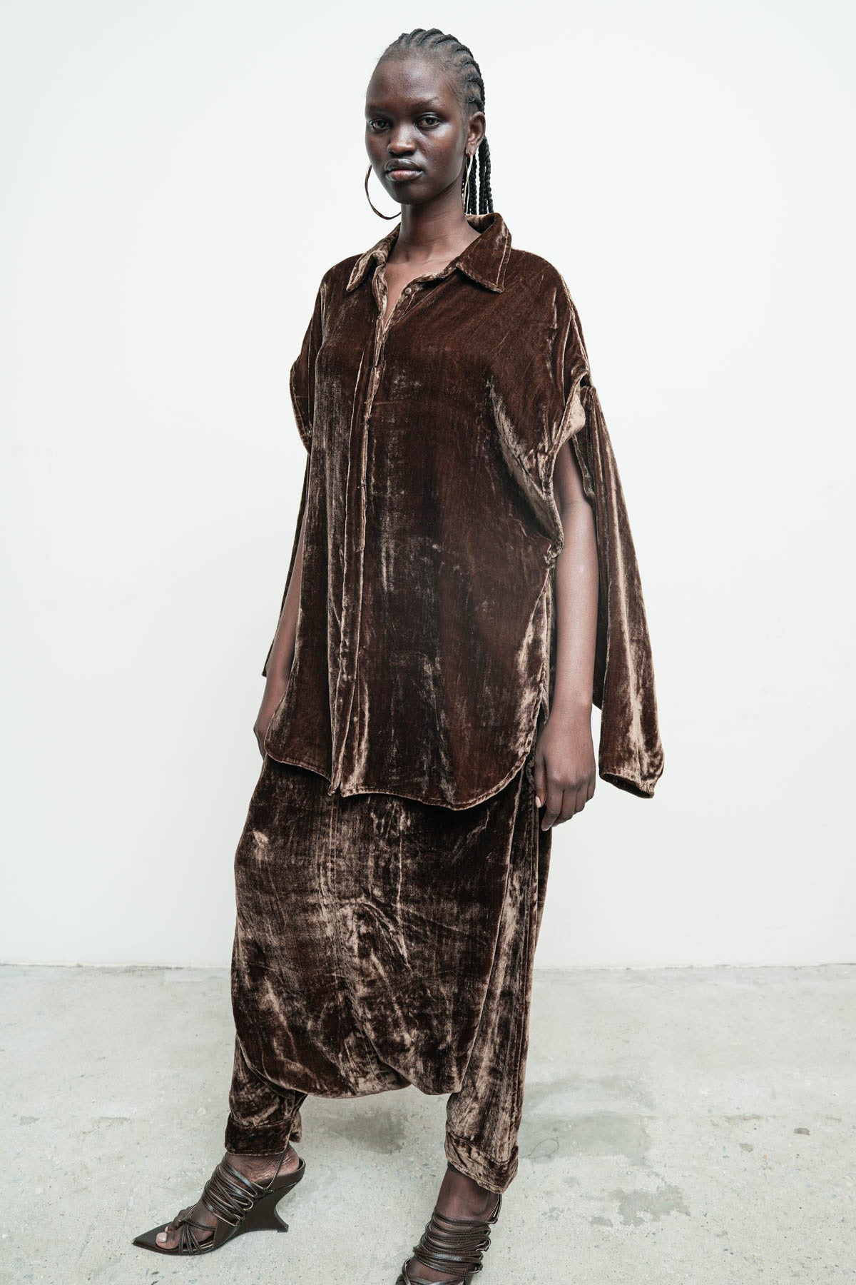 files/NicholasK-S-350B-KillanShirt-Bronze-06.jpg