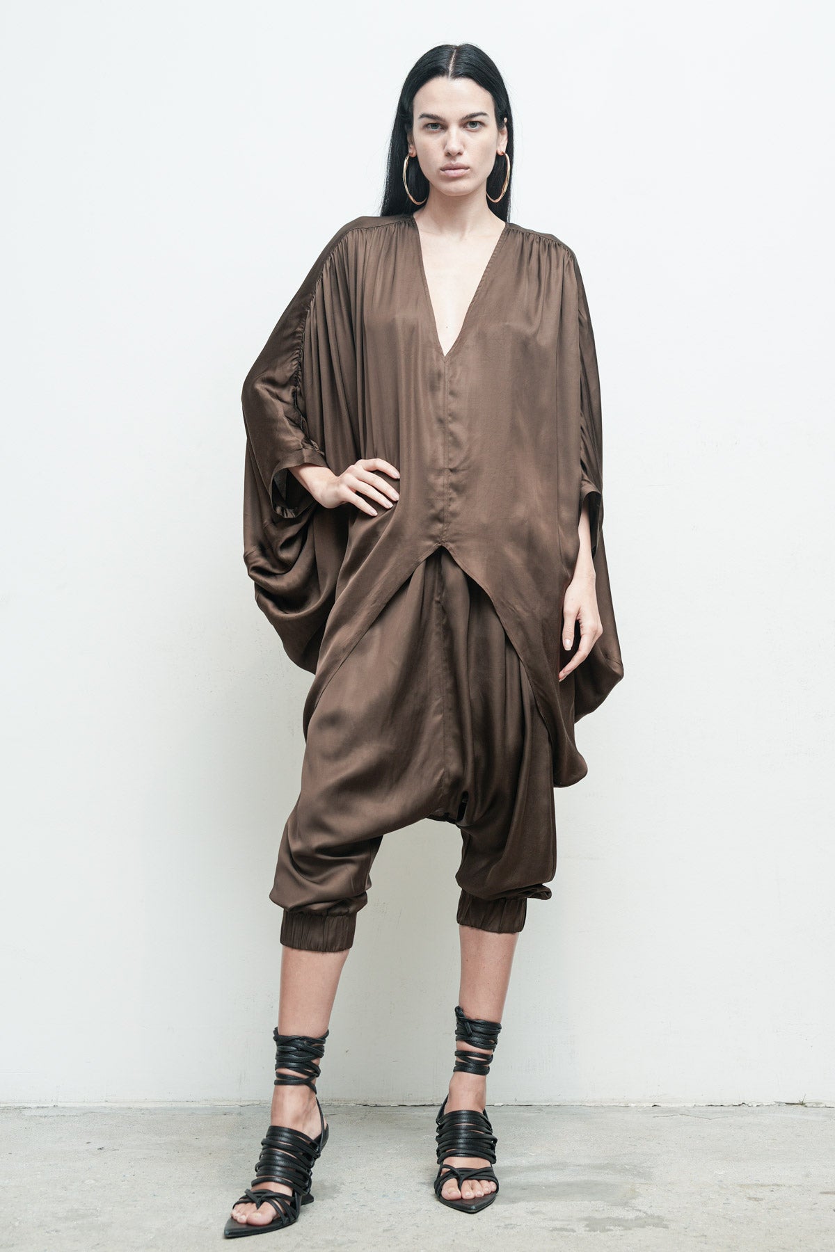 files/NicholasK-S-353A-RiverShirt-Fern-01_31a0cb65-8de5-4d75-8828-defc2303e92c.jpg