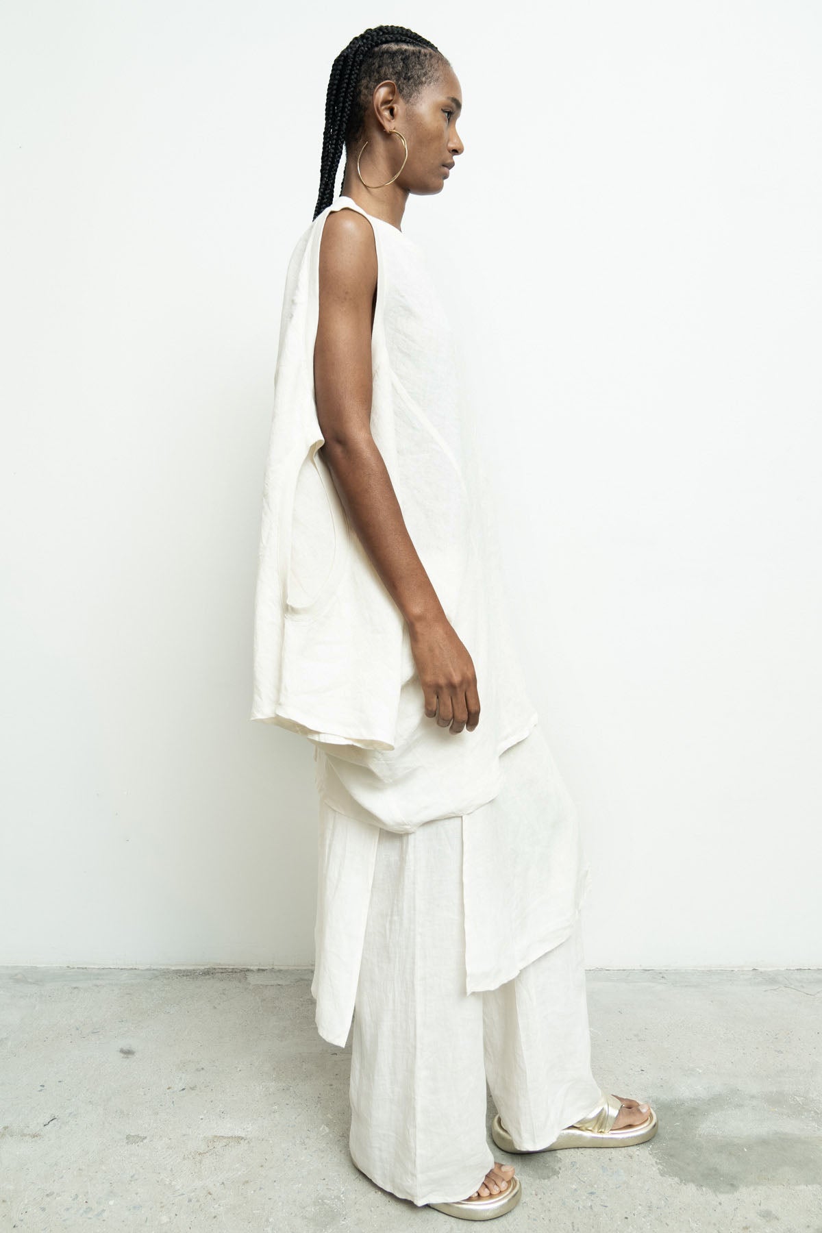 files/NicholasK-S-355-ShiftShirt-OffWhite-04.jpg