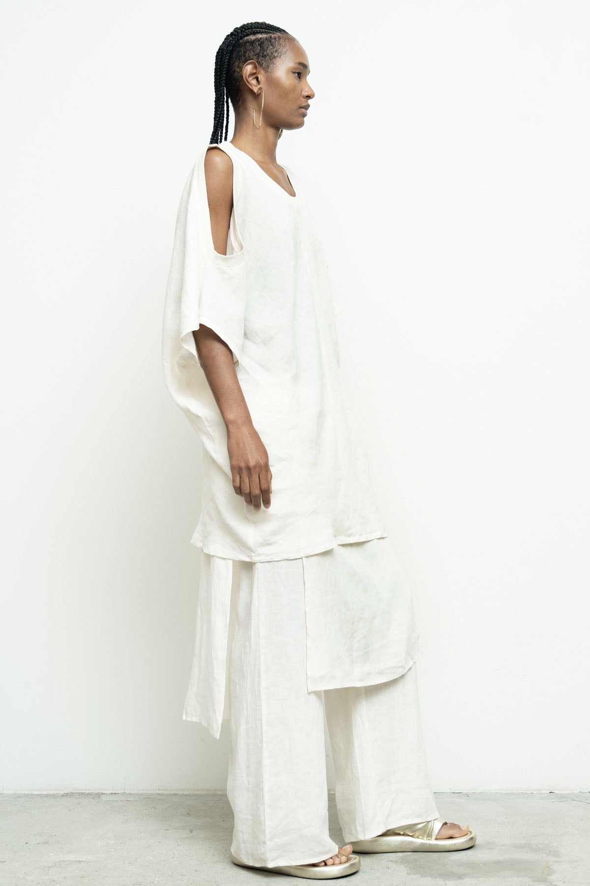 files/NicholasK-S-355-ShiftShirt-OffWhite-09.jpg
