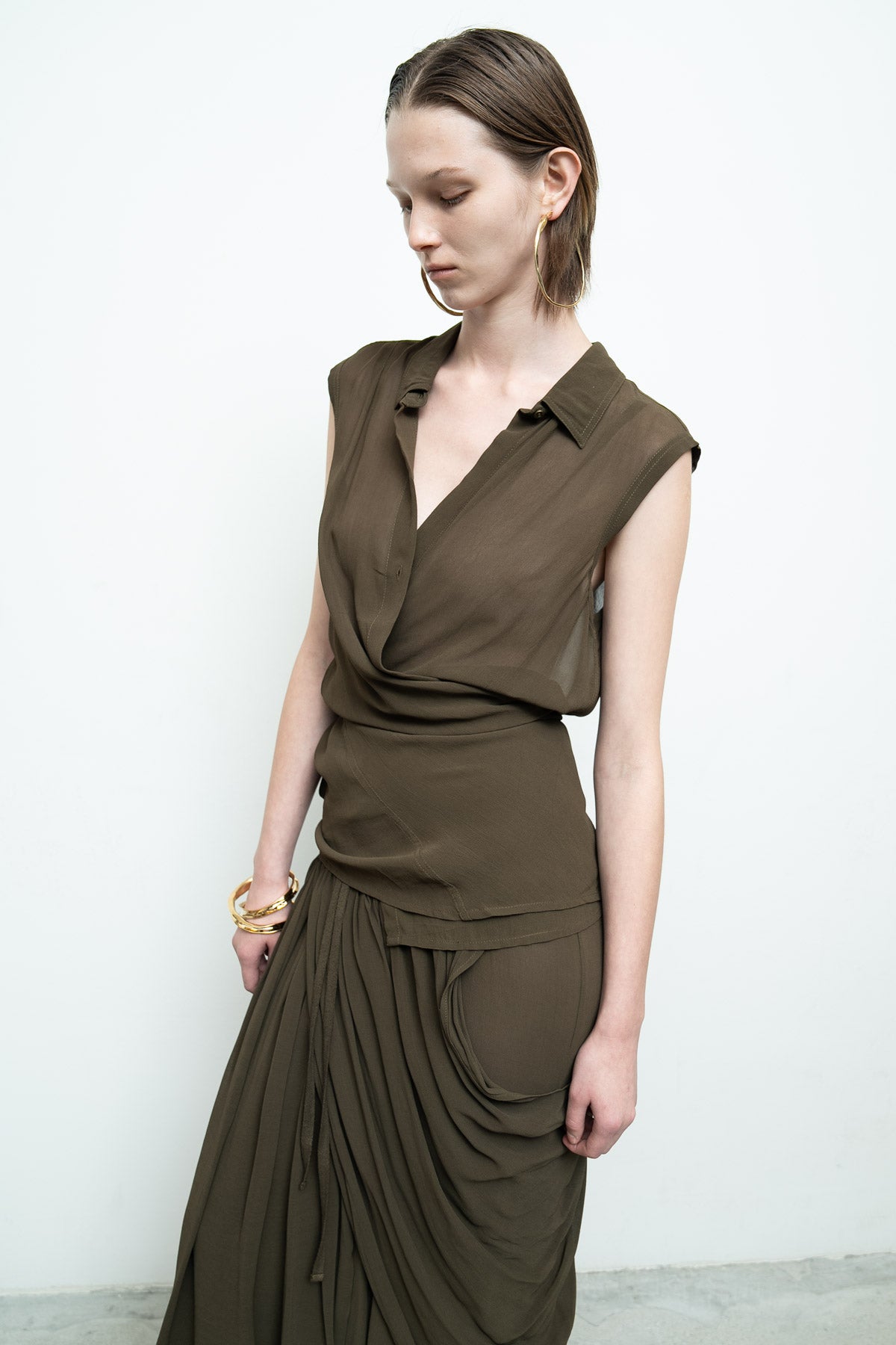 files/NicholasK-S-356-SleevelessRouxShirt-Fern-05.jpg