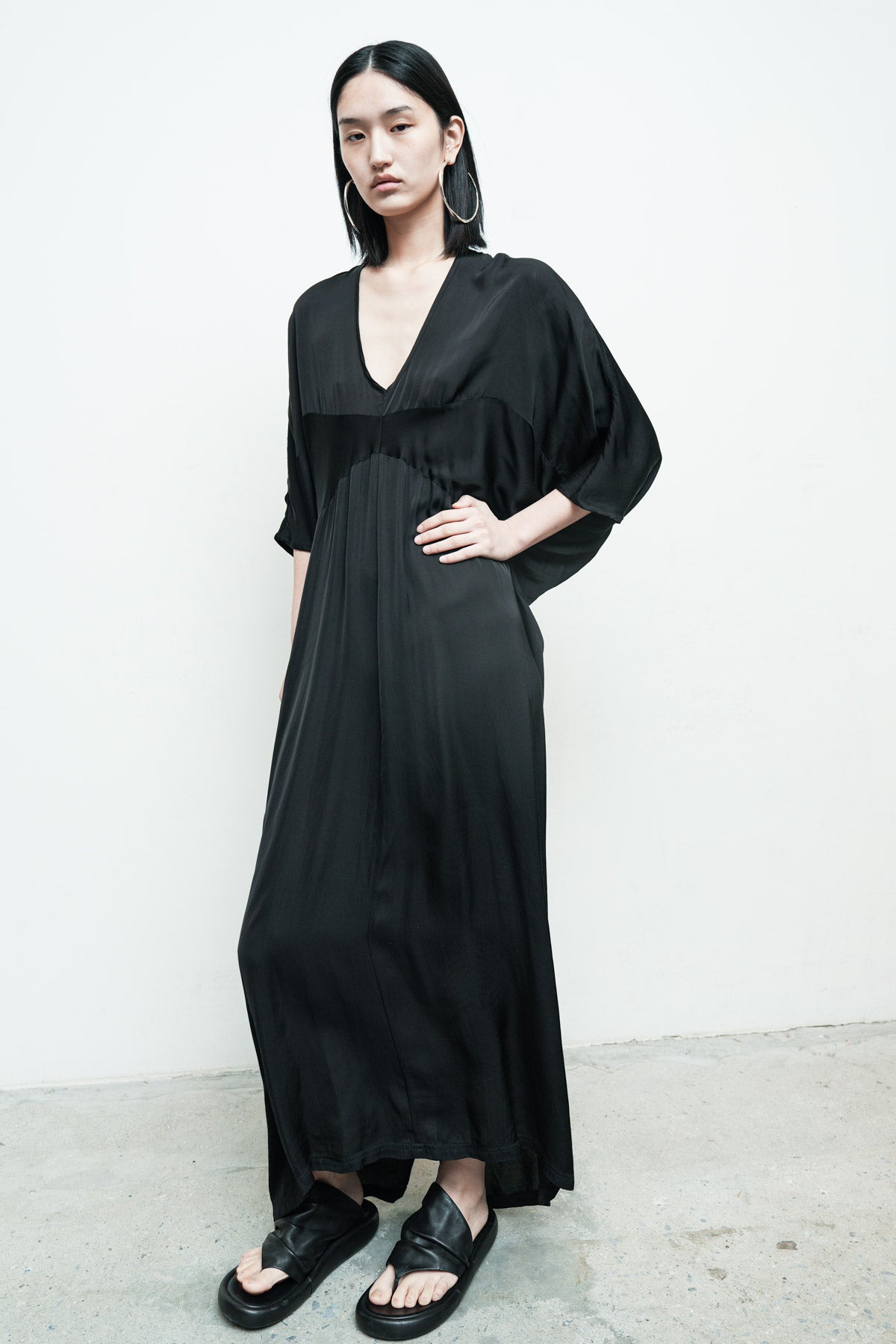 files/NicholasK-SD-475D-TristanDress-Black-07.jpg