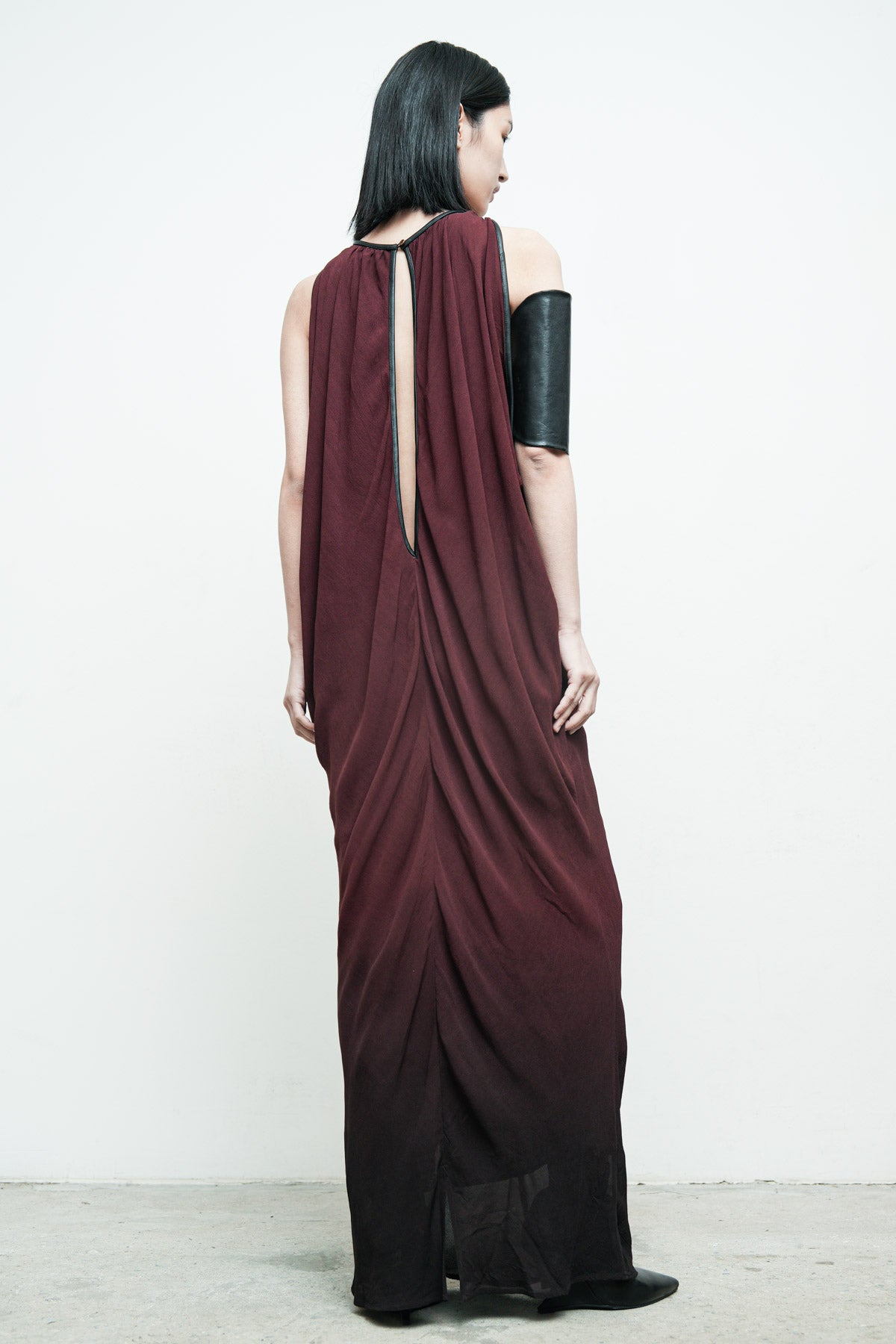 files/NicholasK-SD-490C-BallanDress-BUrgundyBlack-07.jpg
