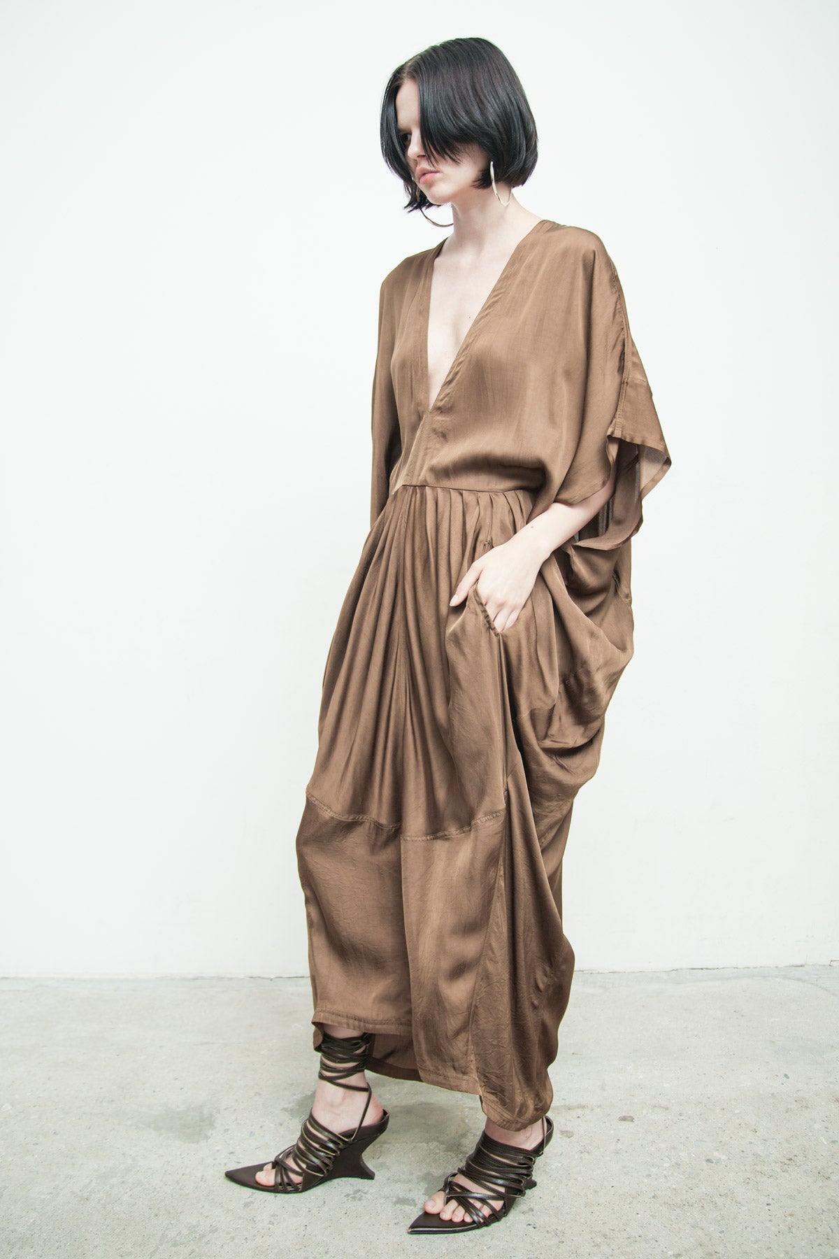 files/NicholasK-SD-494-DrifterDress-Bronze-06.jpg