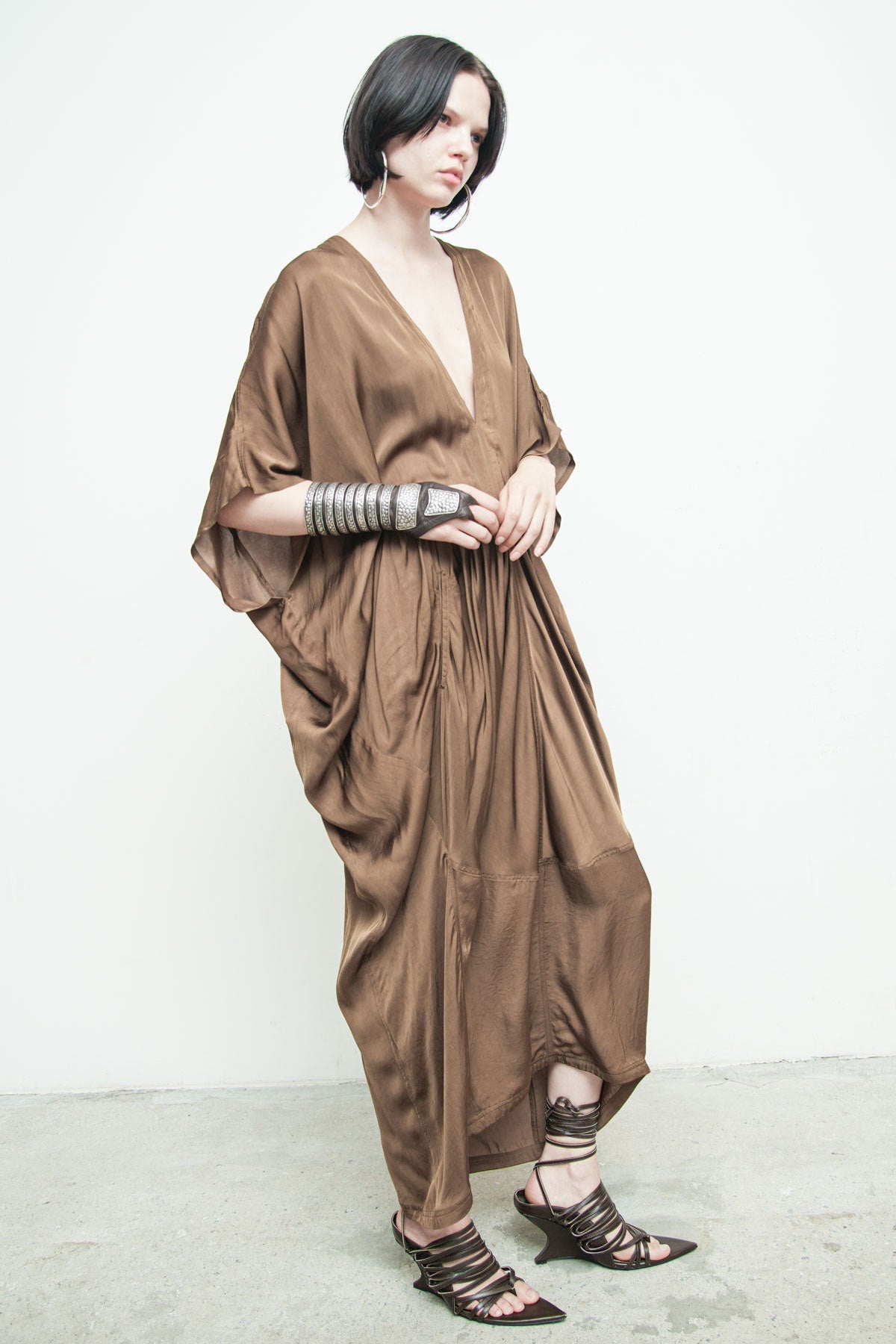 files/NicholasK-SD-494-DrifterDress-Bronze-07.jpg