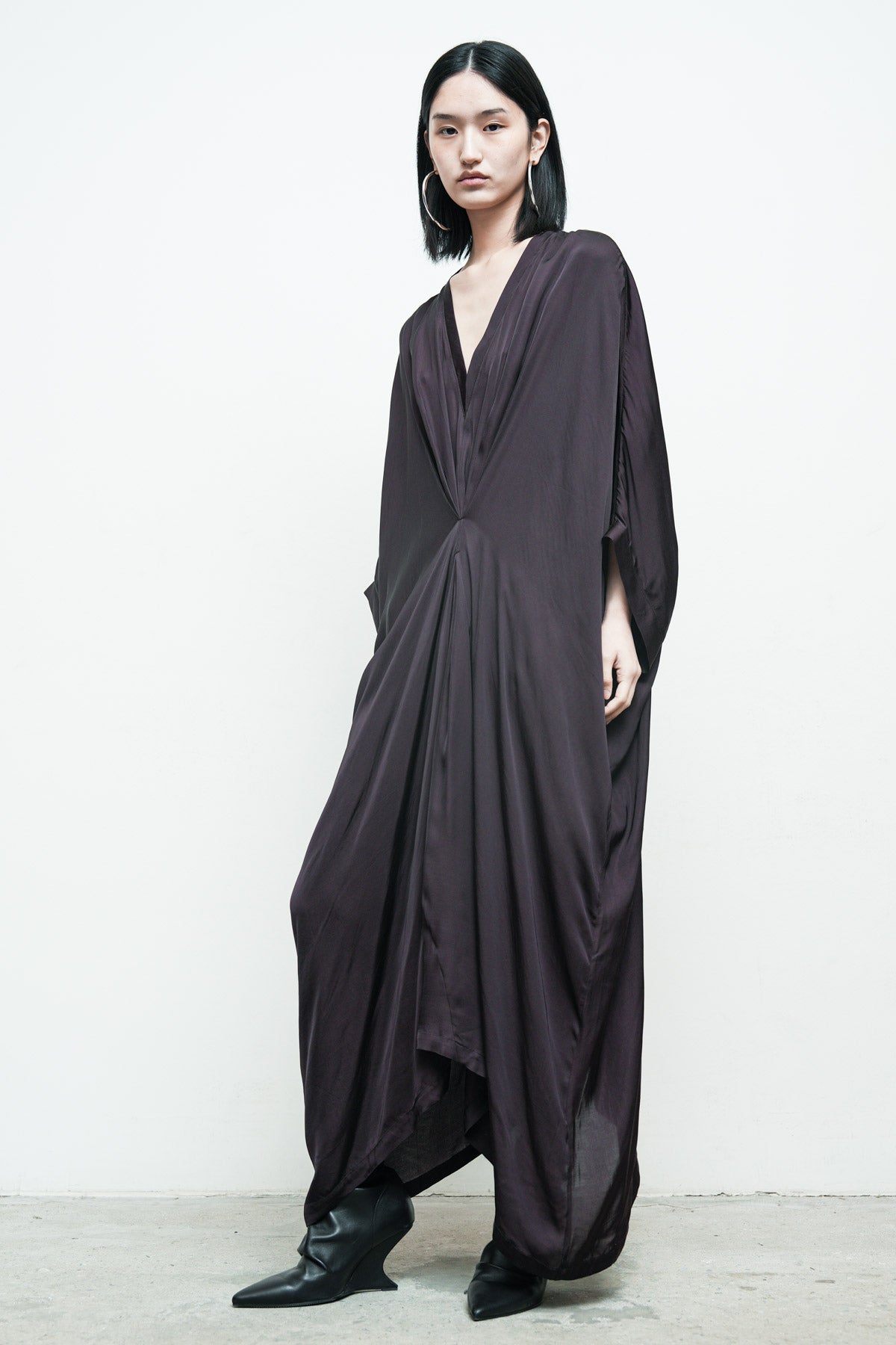 files/NicholasK-SD-580-FridaDress-Aubergine-05.jpg