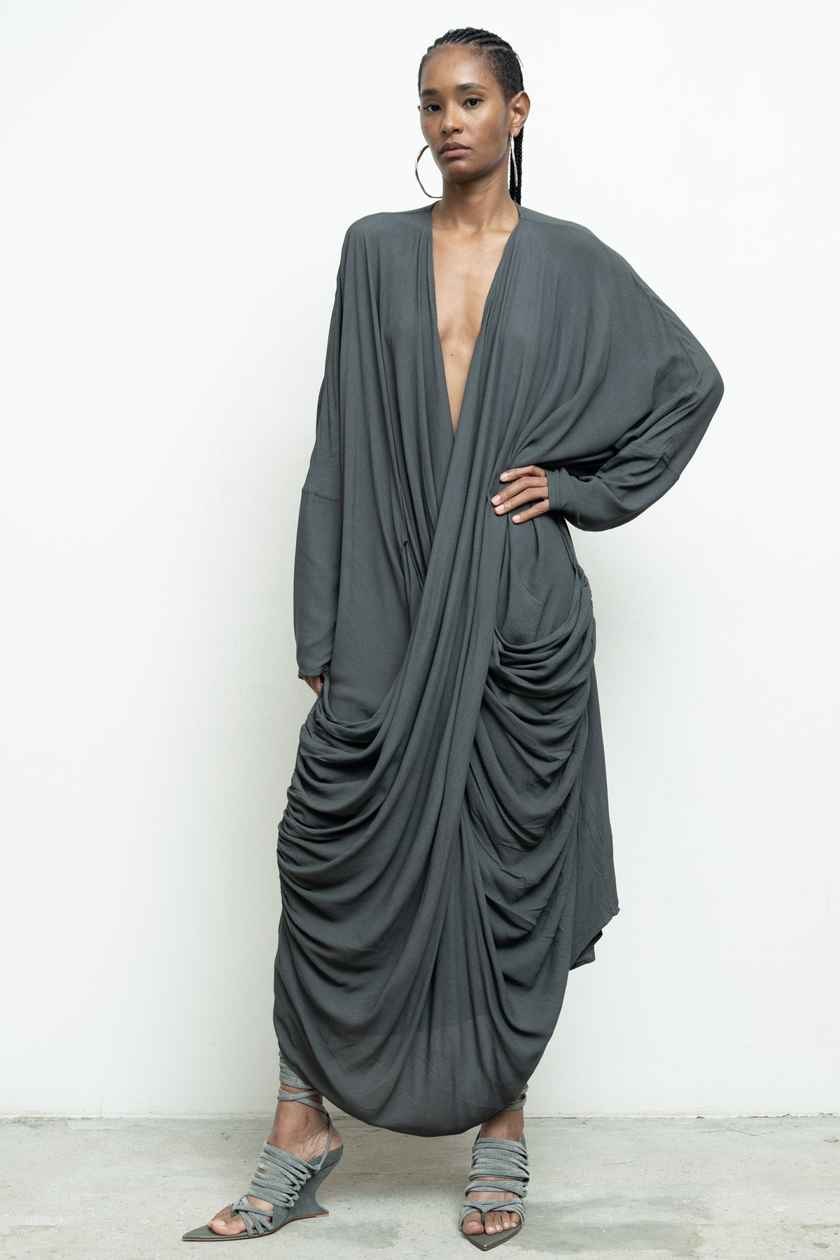 files/NicholasK-SD-643-NoemiDress-Ink-0002.jpg