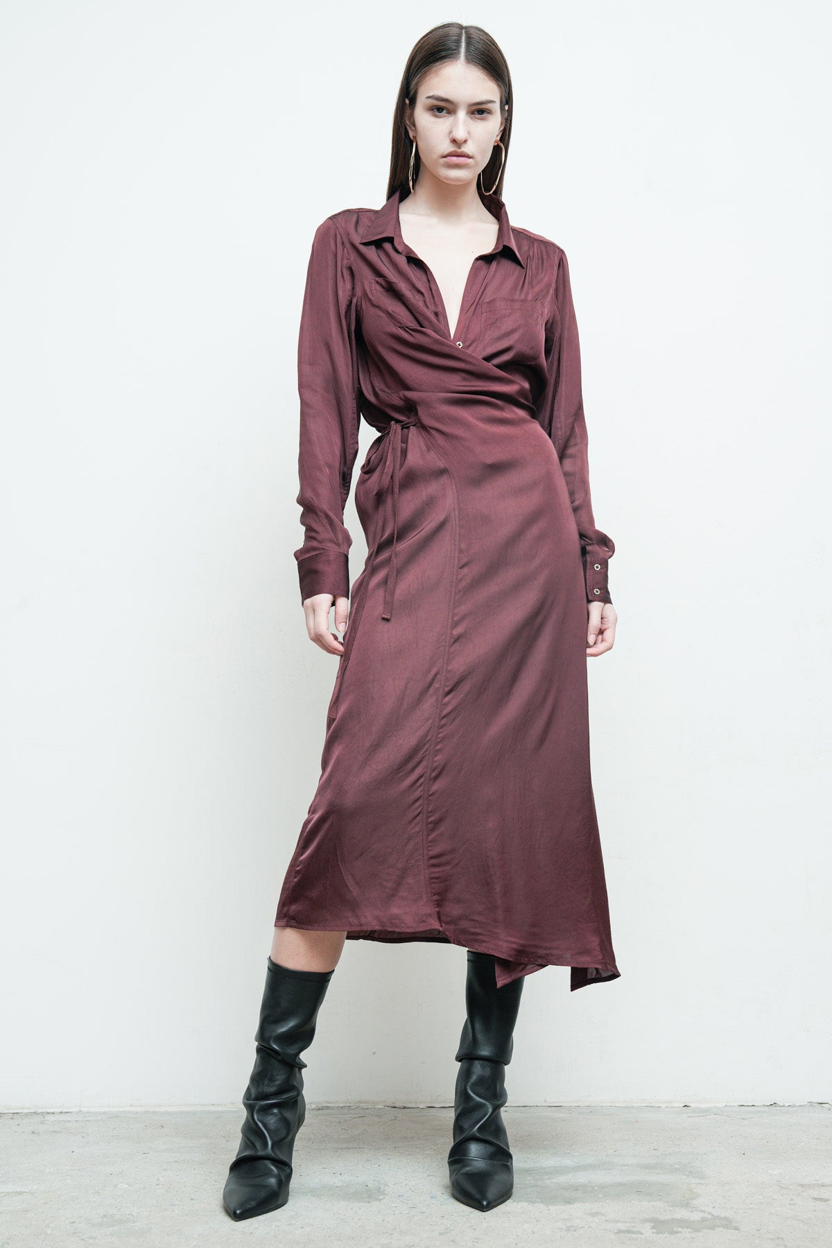 files/NicholasK-SD-648A-VeddaDress-Burgundy-002.jpg