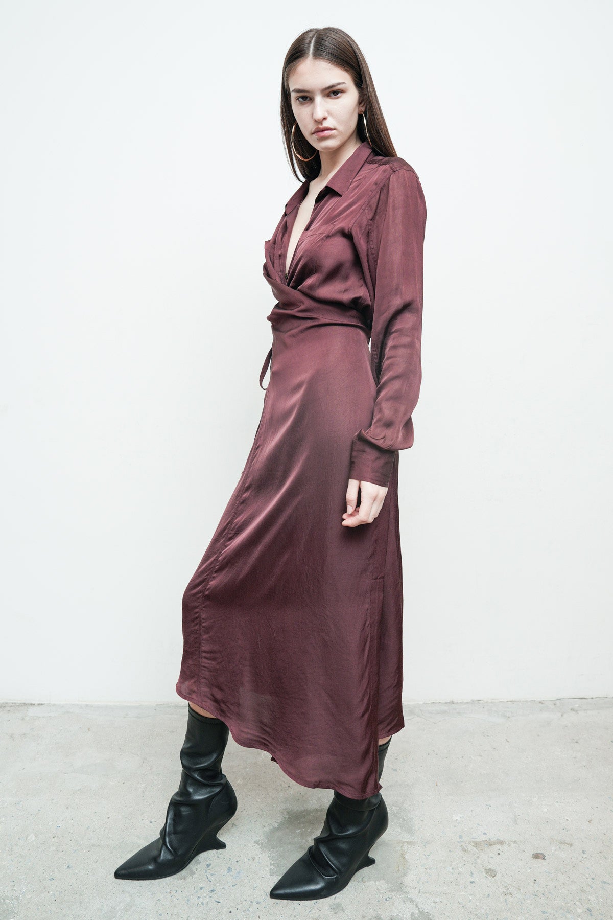 files/NicholasK-SD-648A-VeddaDress-Burgundy-04.jpg