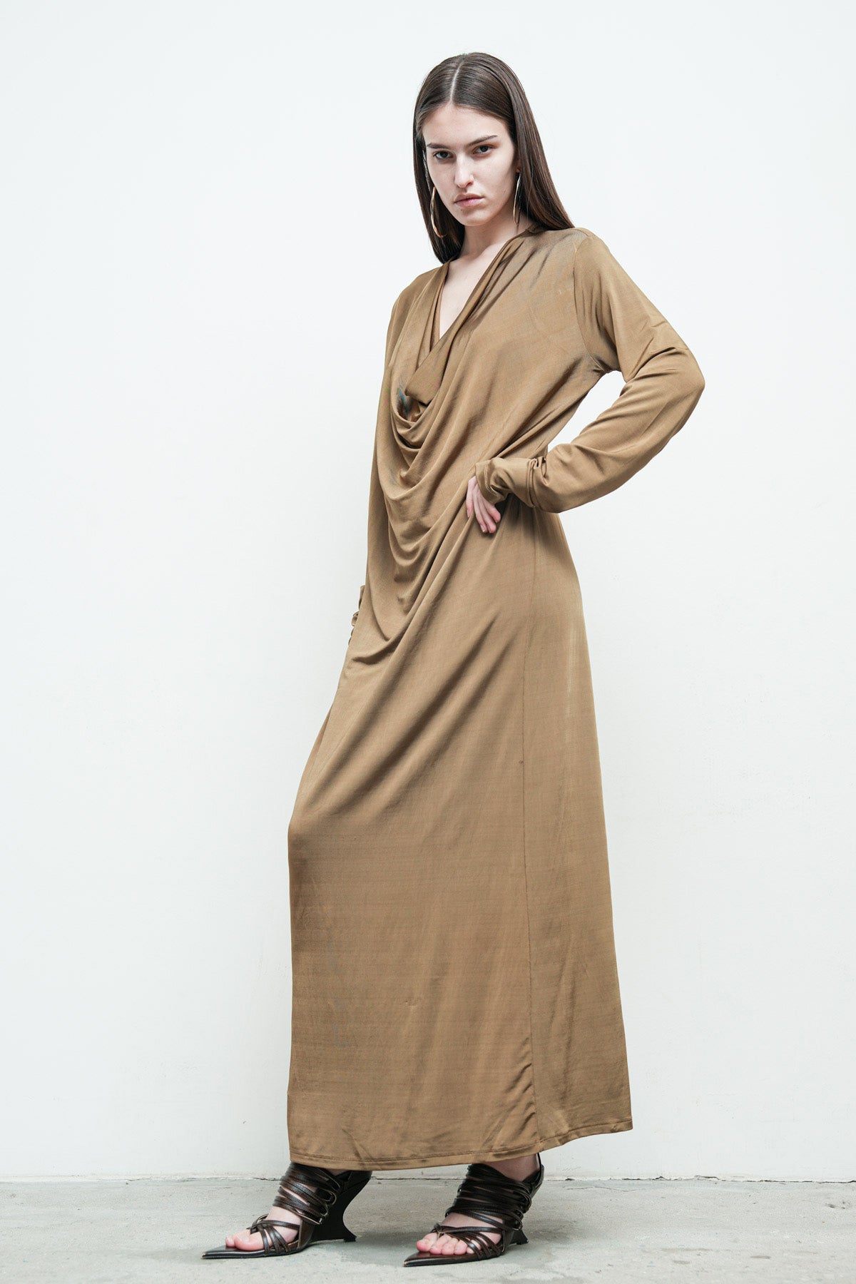 files/NicholasK-SD-650-TeoDress-Bronze-03.jpg