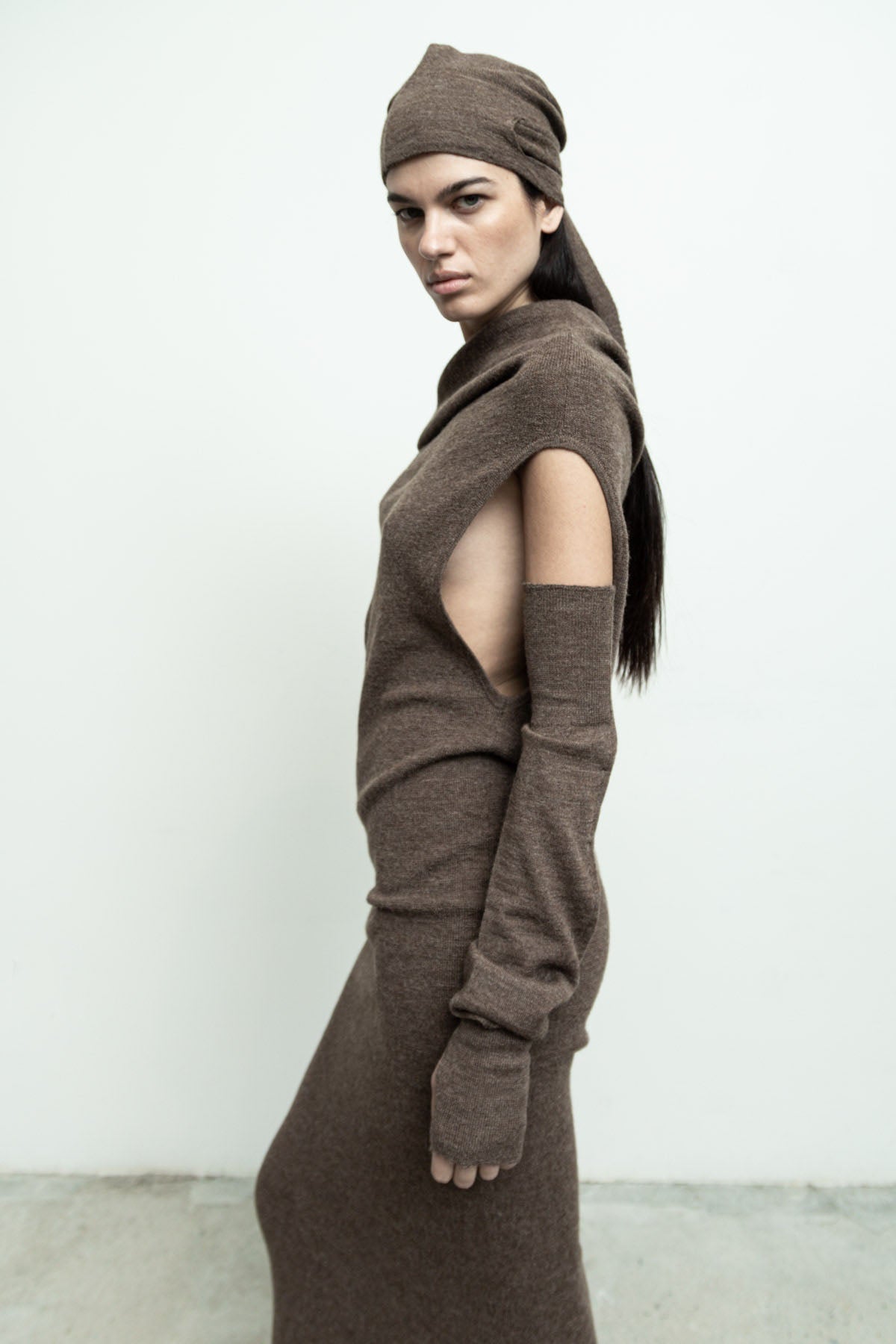 files/NicholasK-SW-360D-RemiDress-WalnutHeather-A-203B-WrapBeanie-WalnutHeather-A-366C-ArmLegWarmers-WalnutHeather-02.jpg