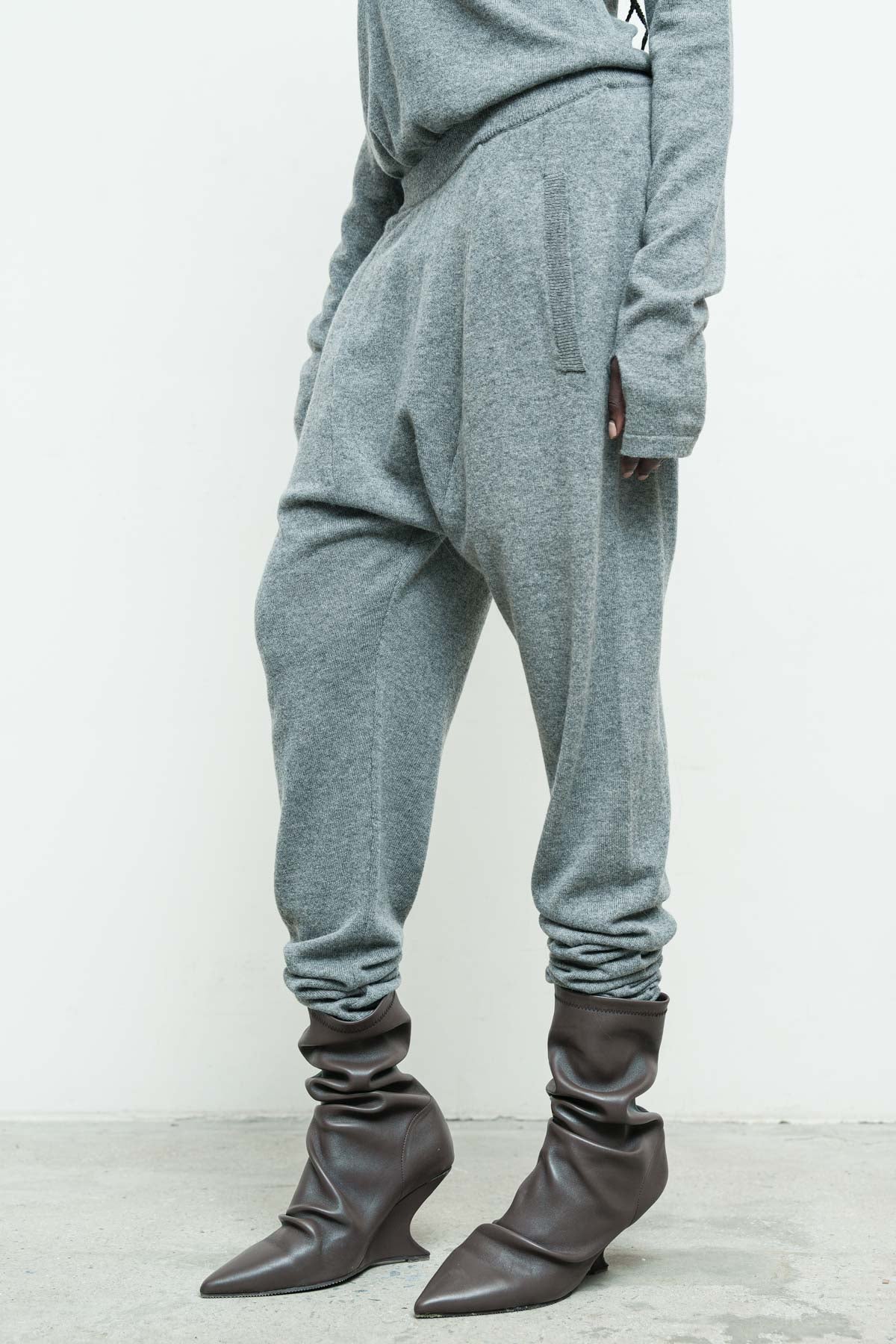 files/NicholasK-SW-408B-ReversibleLowVSweater-GreyHeather-KP-351-JaydenPant-GreyHeather-01.jpg