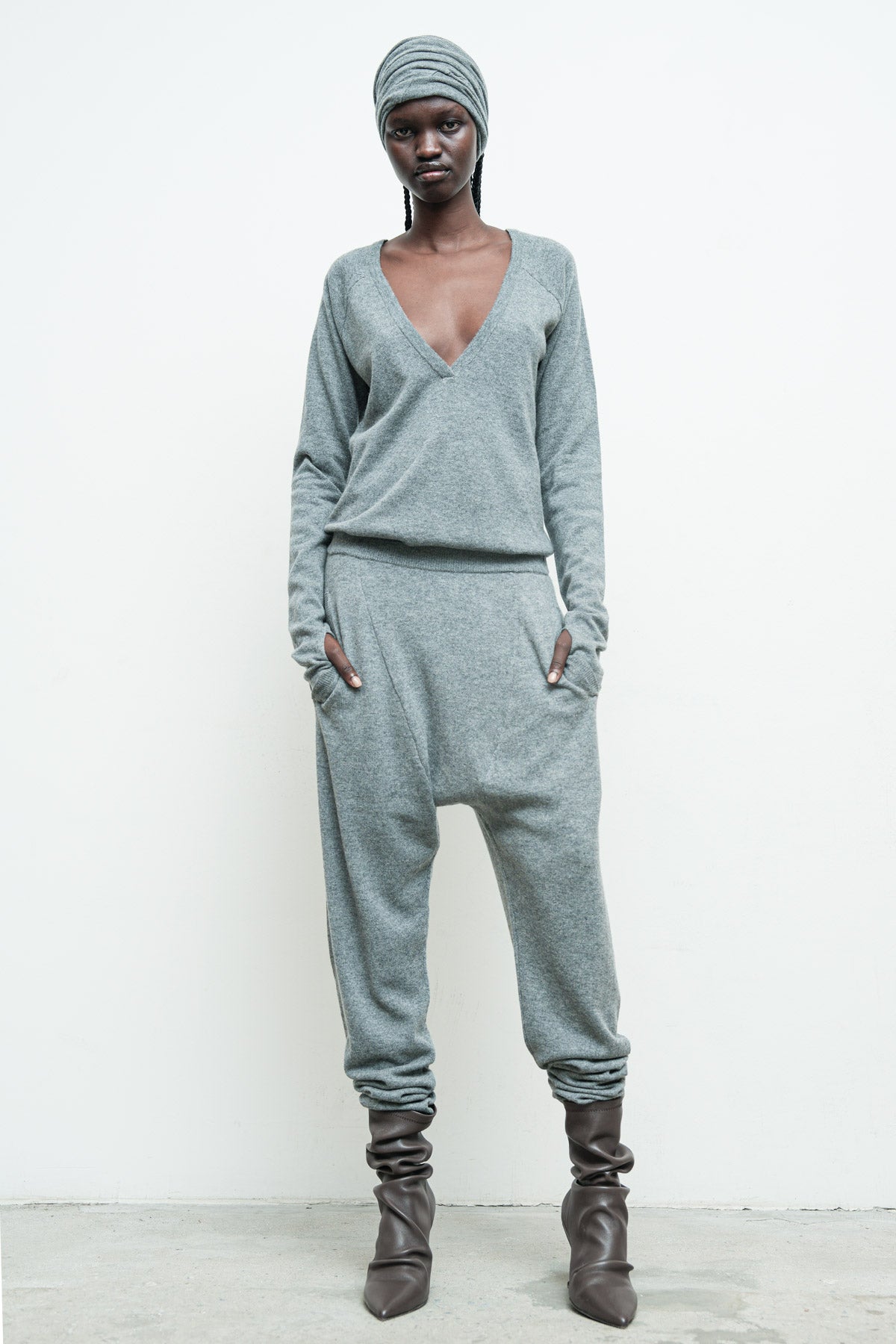 files/NicholasK-SW-408B-ReversibleLowVSweater-GreyHeather-KP-351-JaydenPant-GreyHeather-010.jpg