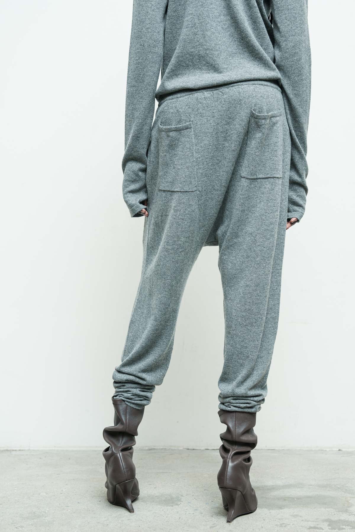 files/NicholasK-SW-408B-ReversibleLowVSweater-GreyHeather-KP-351-JaydenPant-GreyHeather-07.jpg