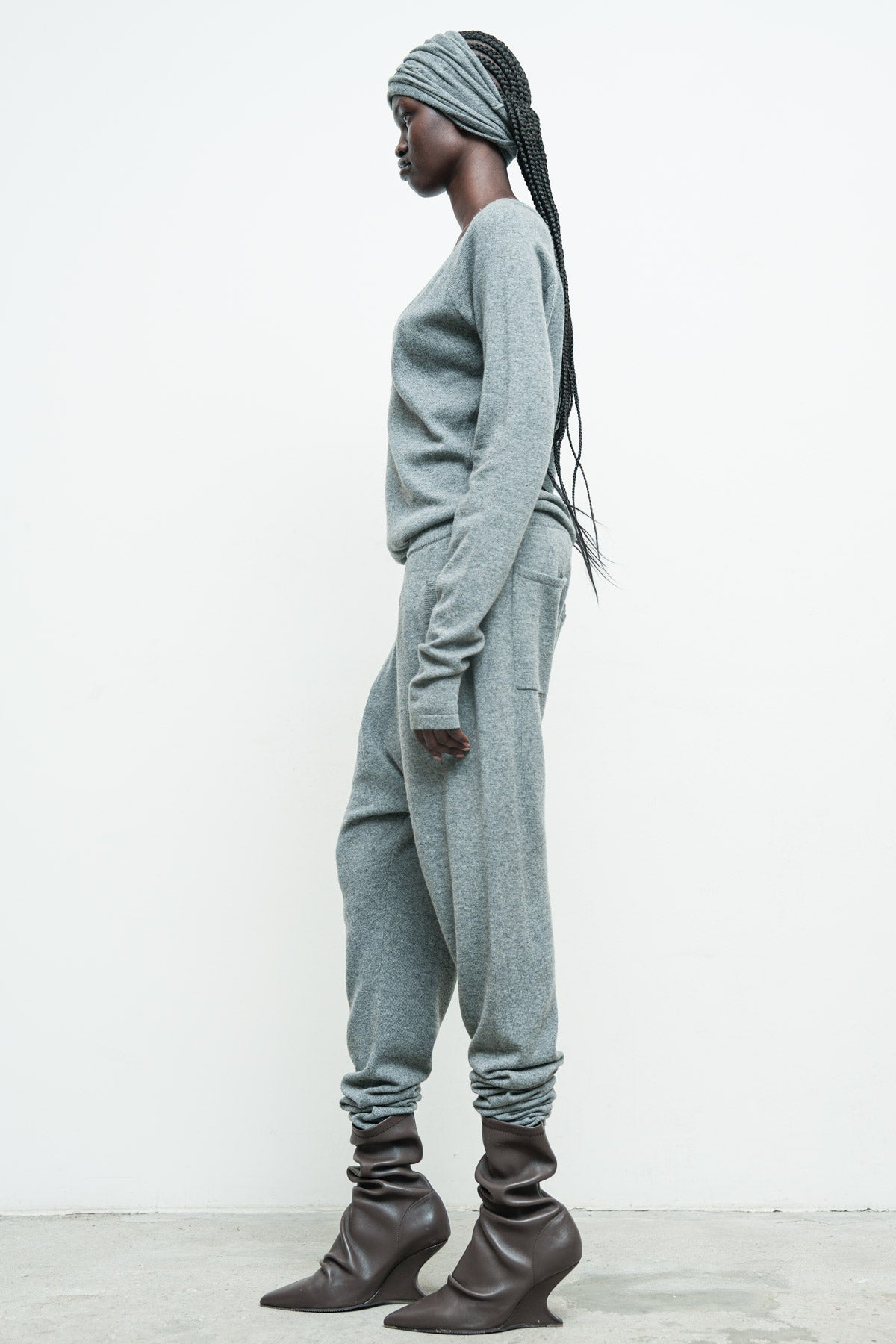 files/NicholasK-SW-408B-ReversibleLowVSweater-GreyHeather-KP-351-JaydenPant-GreyHeather-09.jpg