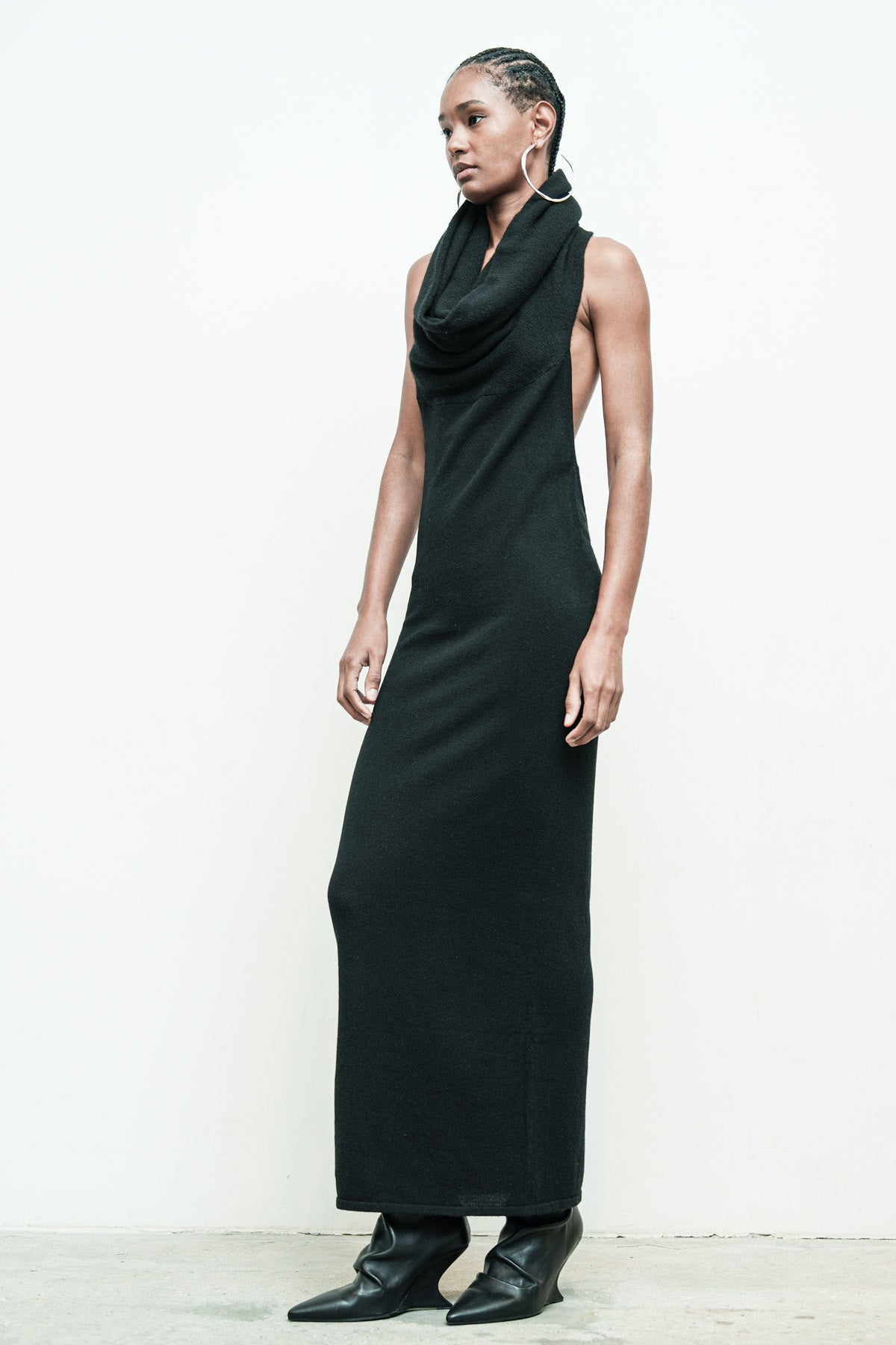 files/NicholasK-SW-471-PhoenixDress-Black-04.jpg