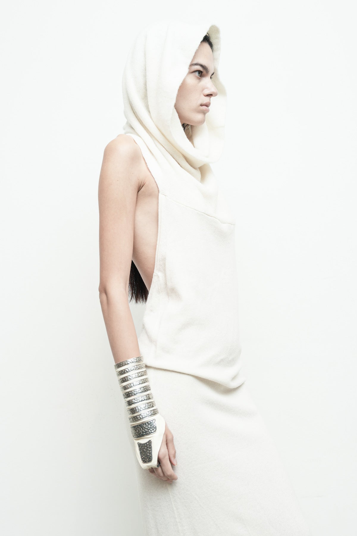 files/NicholasK-SW-471-PhoenixDress-OffWhite-07.jpg