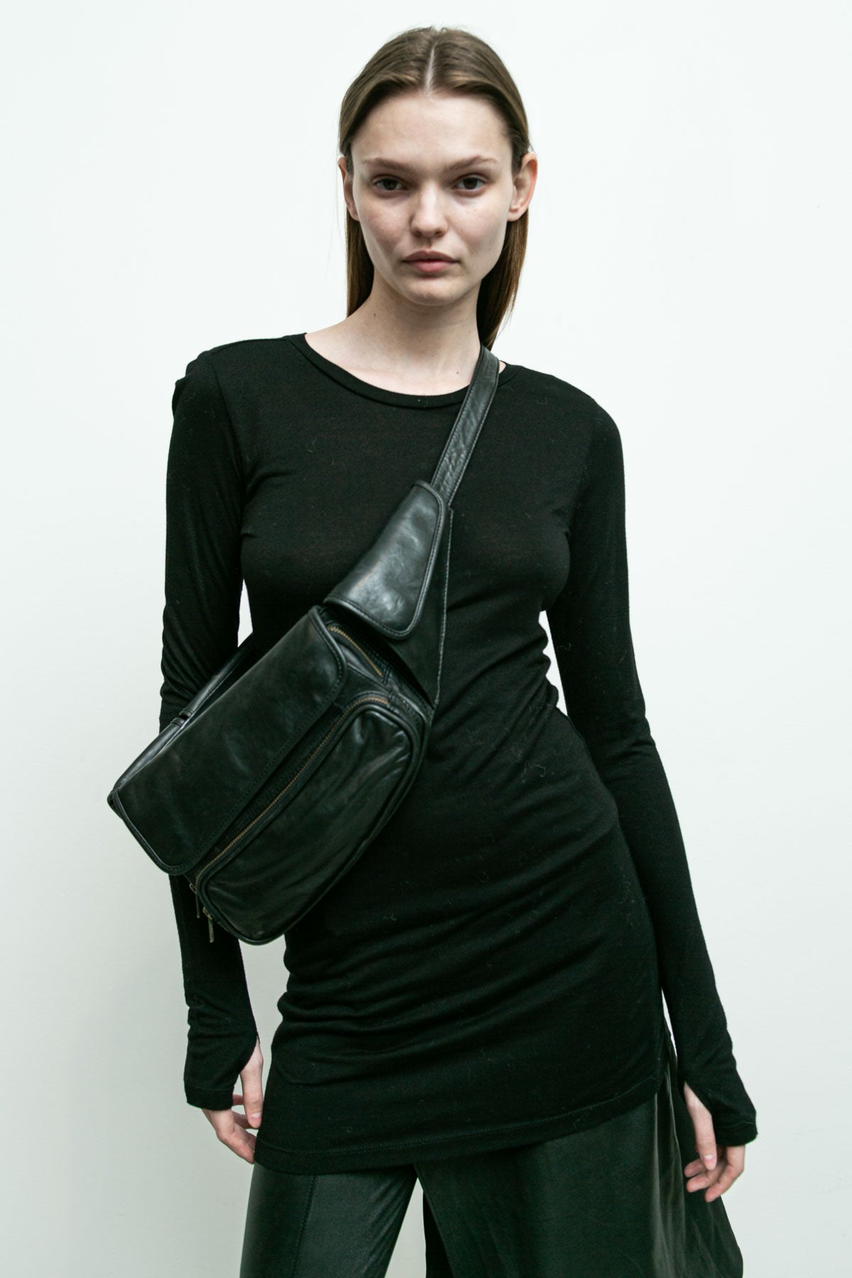 products/NicholasK-A-195-CasperPack-Black-08.jpg