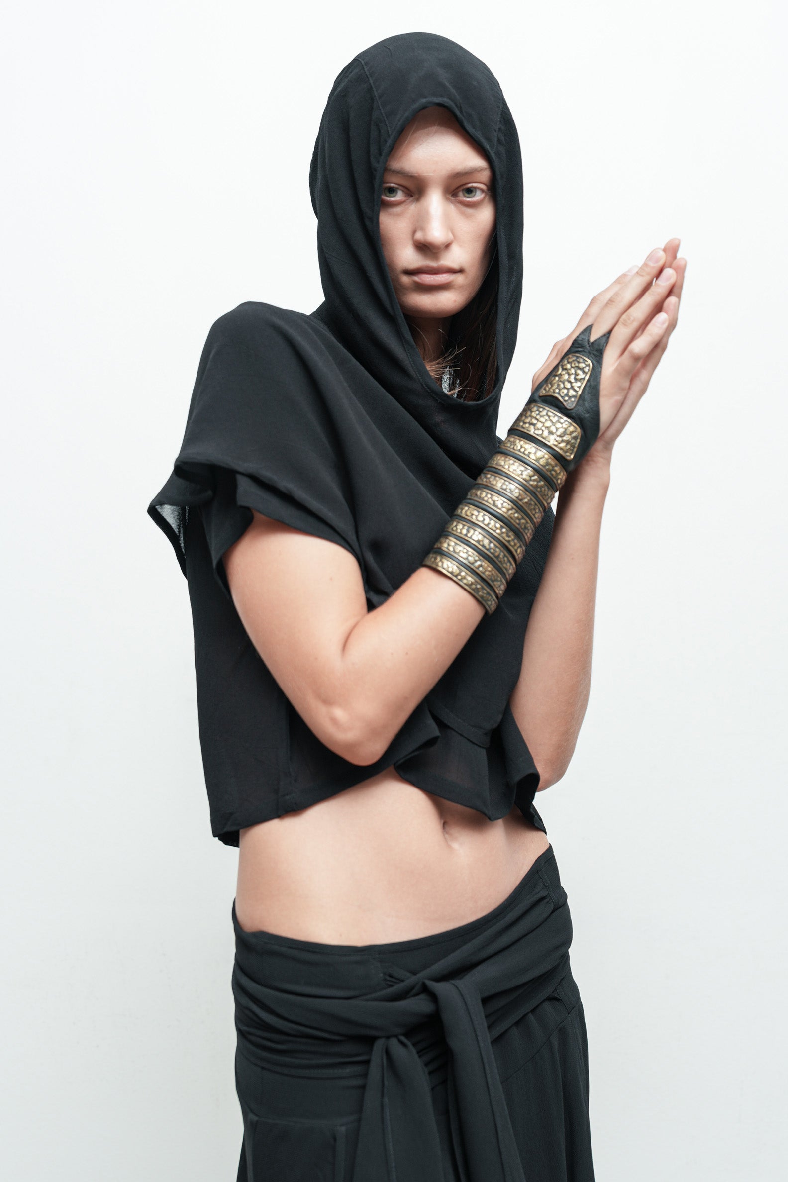files/8BandCuff-BlackBronze-01.jpg