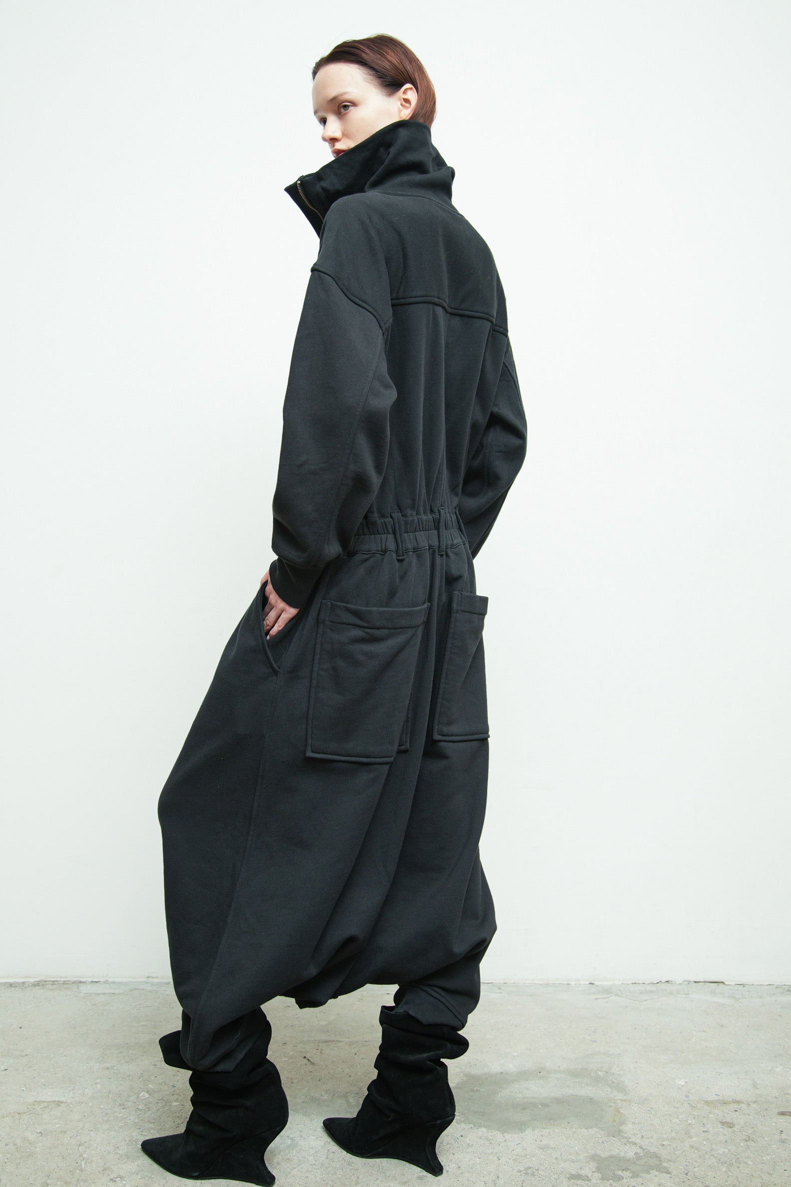 files/J-010-JaggerJumpsuit-blk-02.jpg