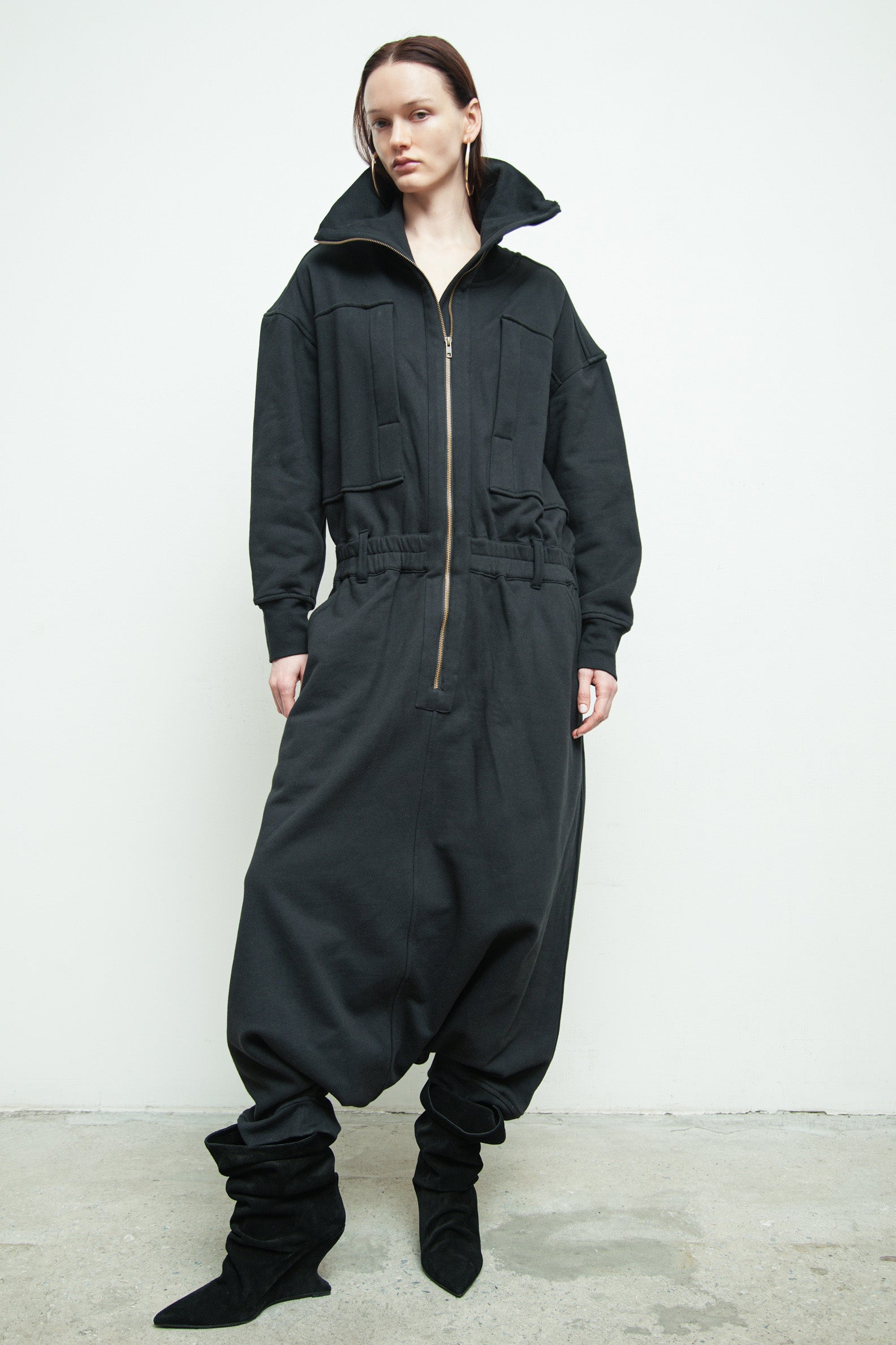 files/J-010-JaggerJumpsuit-blk-07.jpg