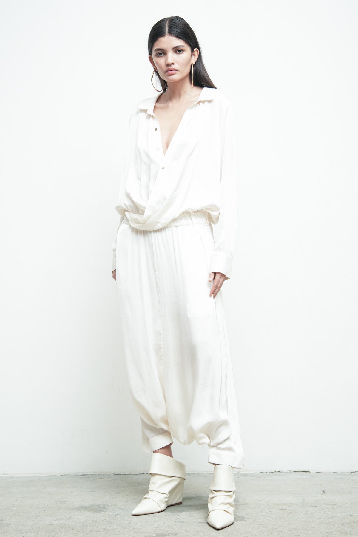 files/J-011B-CirrusJumpsuit-OffWhite-04.jpg