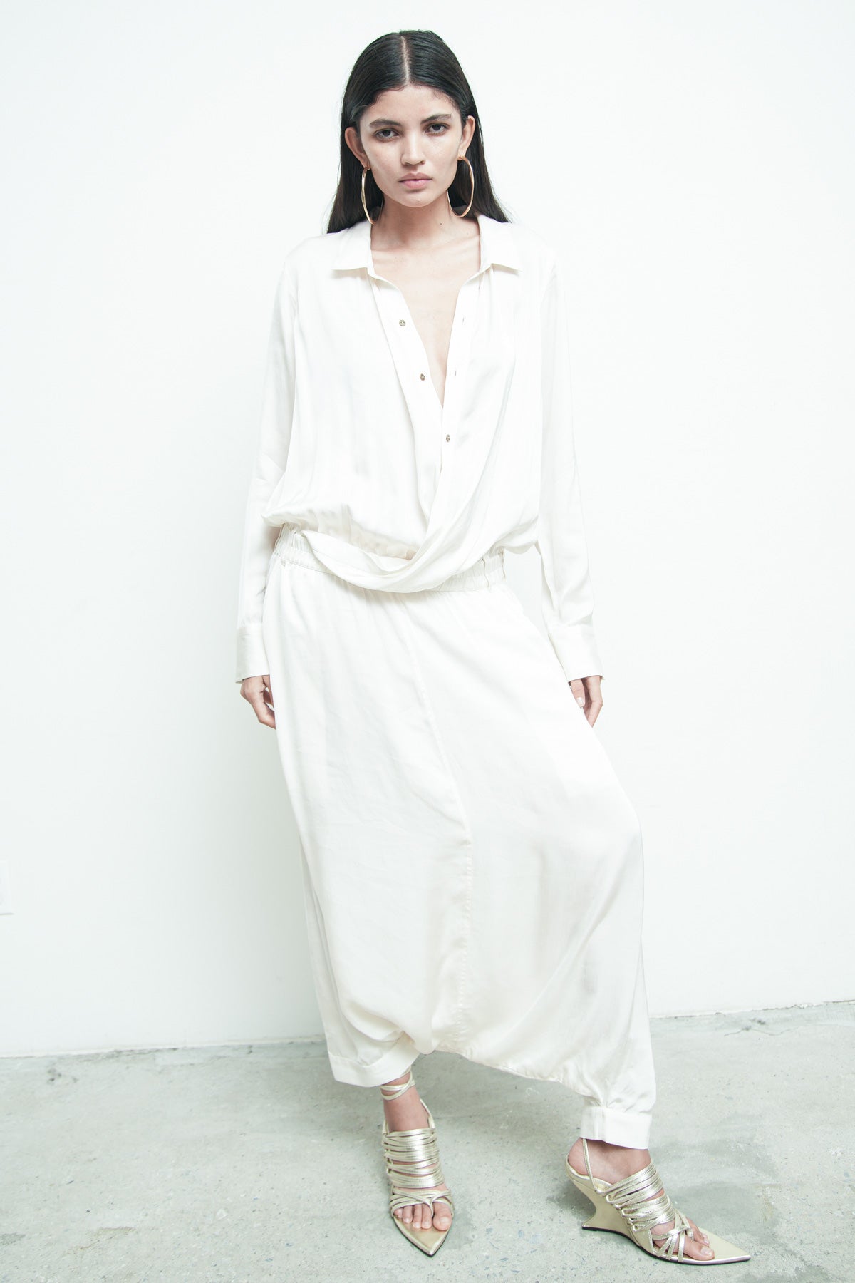 files/J-011B-CirrusJumpsuit-OffWhite-05.jpg