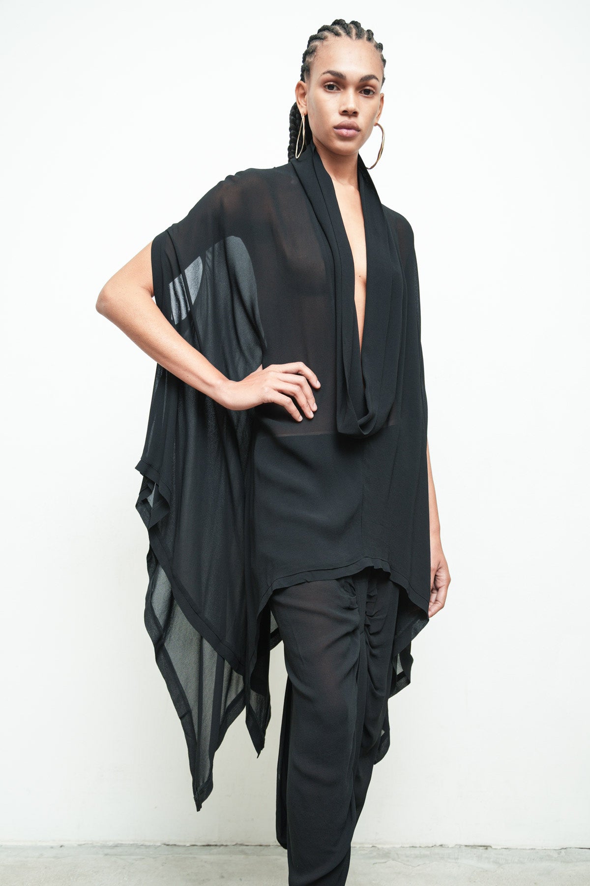 files/K-385E-SeriusSleeveless-Black-010.jpg