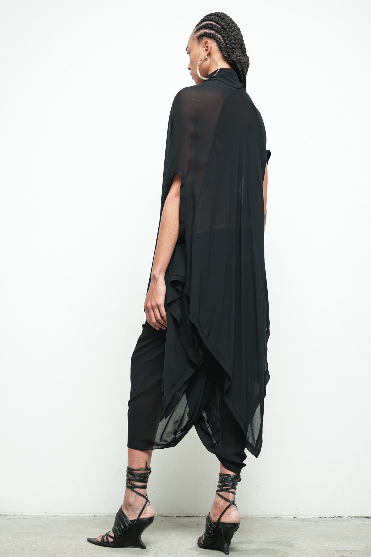 files/K-385E-SeriusSleeveless-Black-04.jpg